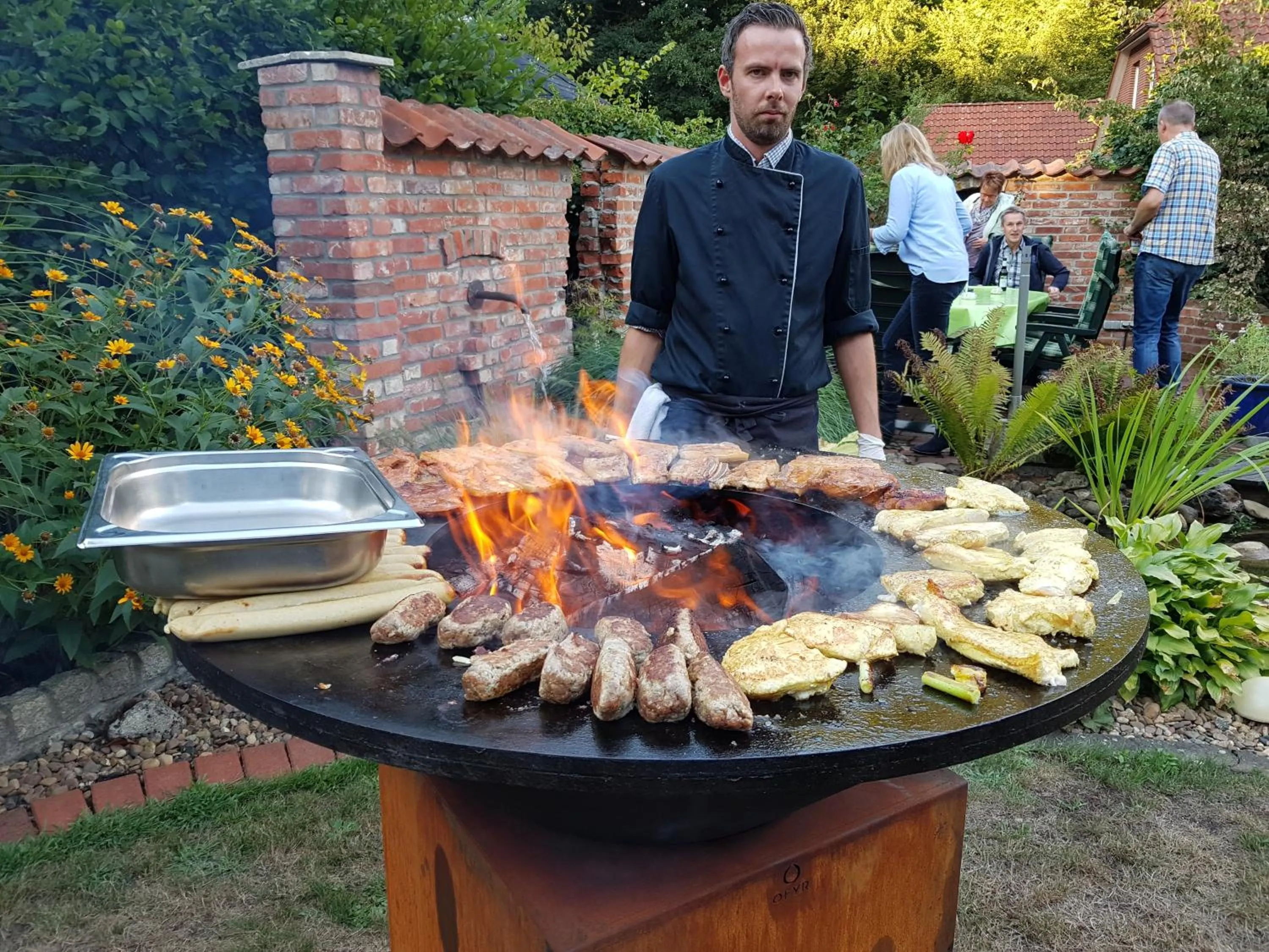 Restaurant/places to eat in Hotel & Restaurant Zum Deutschen Hause