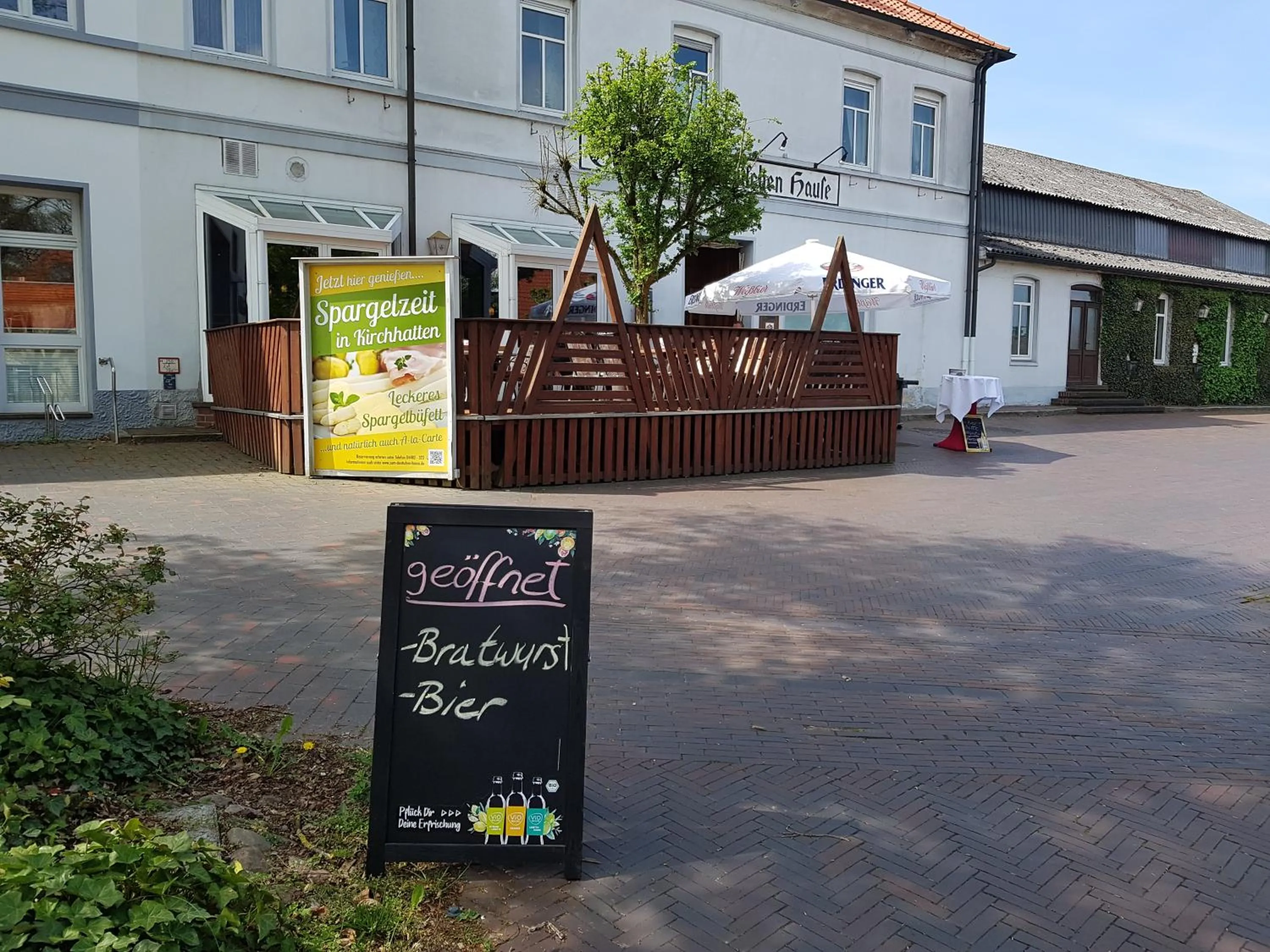 Property building in Hotel & Restaurant Zum Deutschen Hause