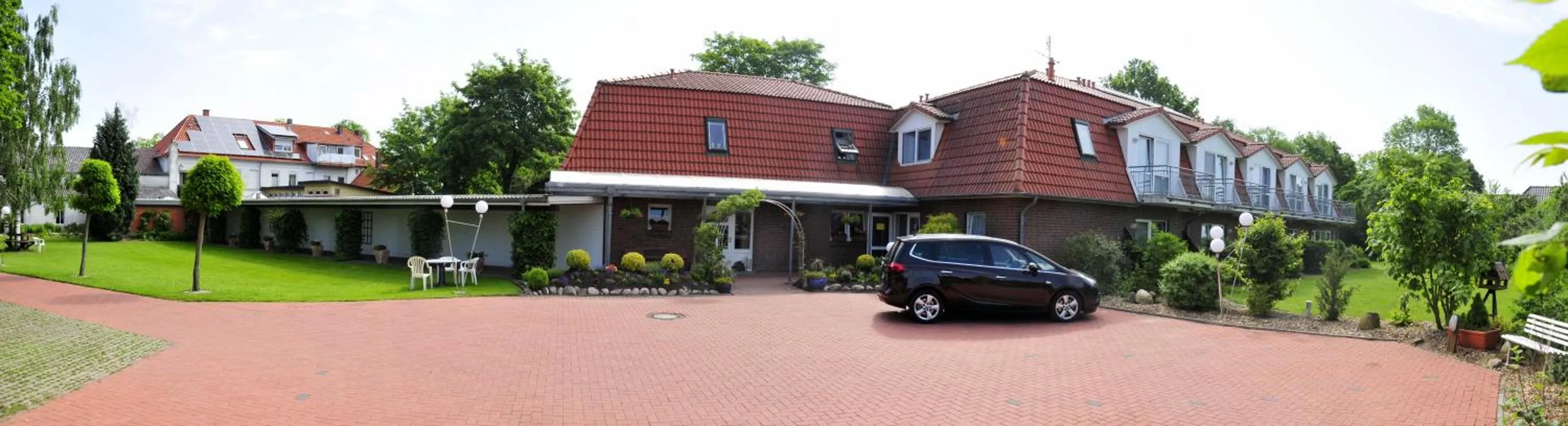 Property building in Hotel & Restaurant Zum Deutschen Hause