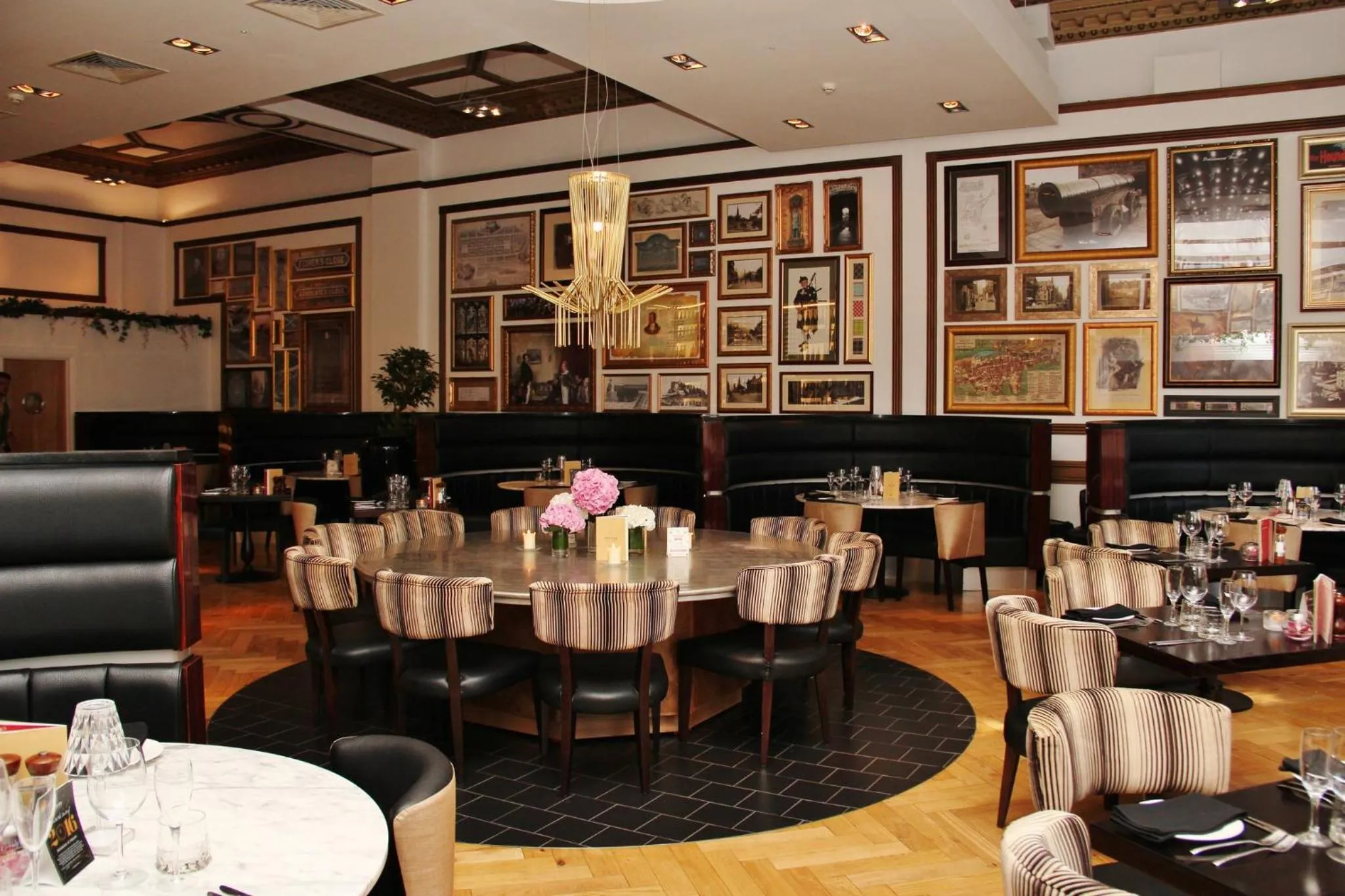 Restaurant/places to eat in Hotel Indigo - Edinburgh - Princes Street by IHG