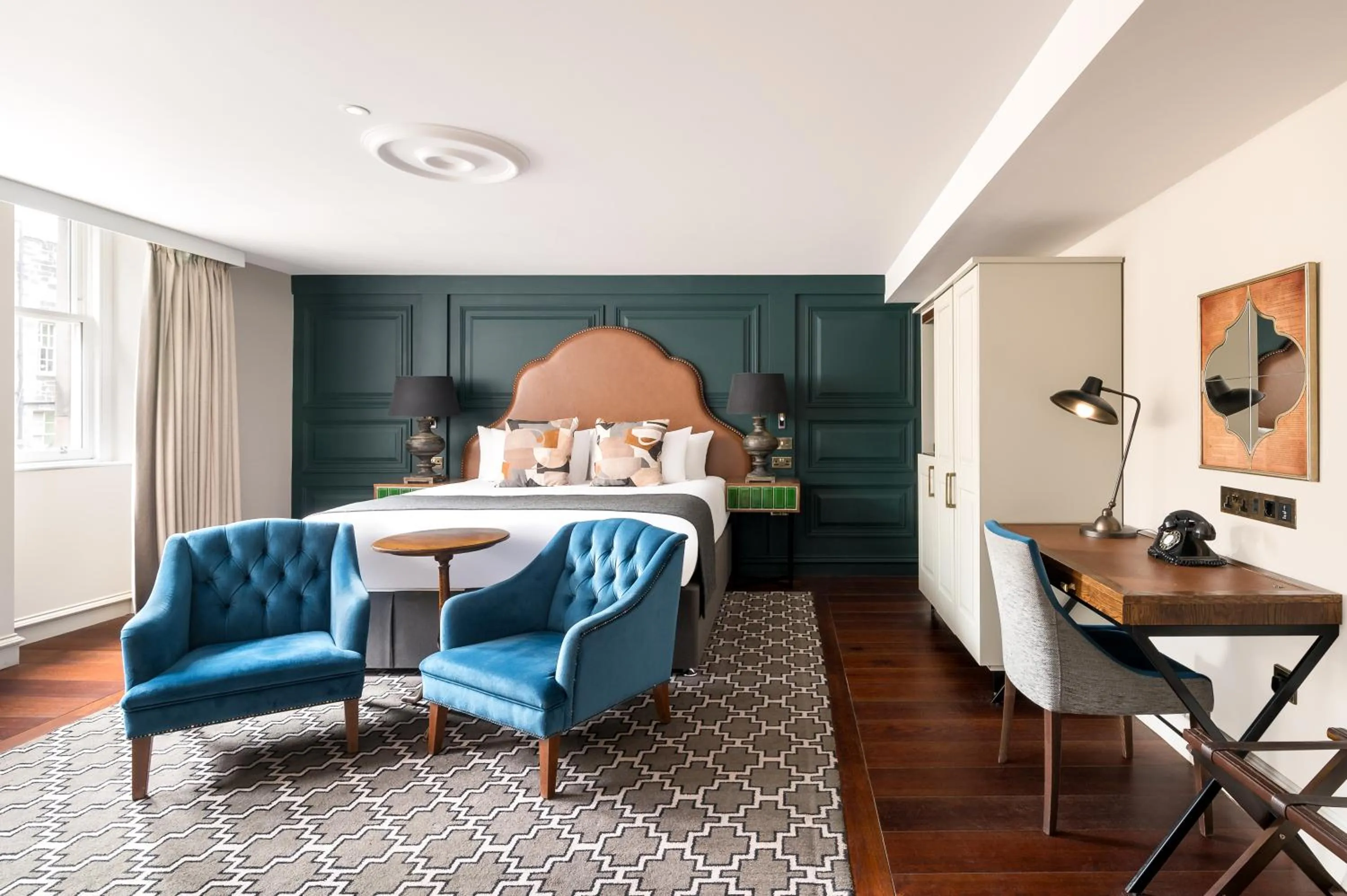 Bed in Hotel Indigo - Edinburgh - Princes Street by IHG