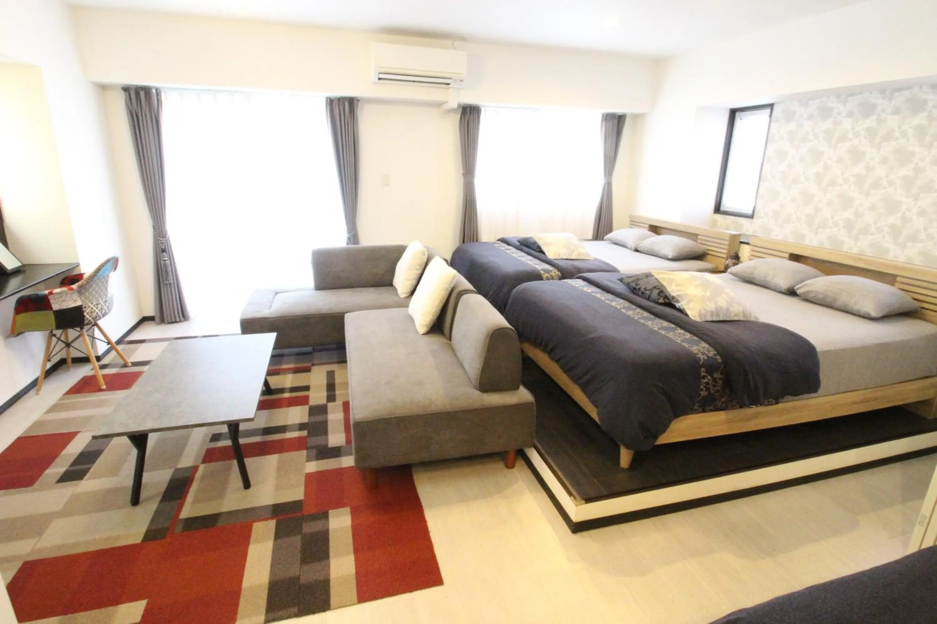 Bed in Condominium Felicita Naha