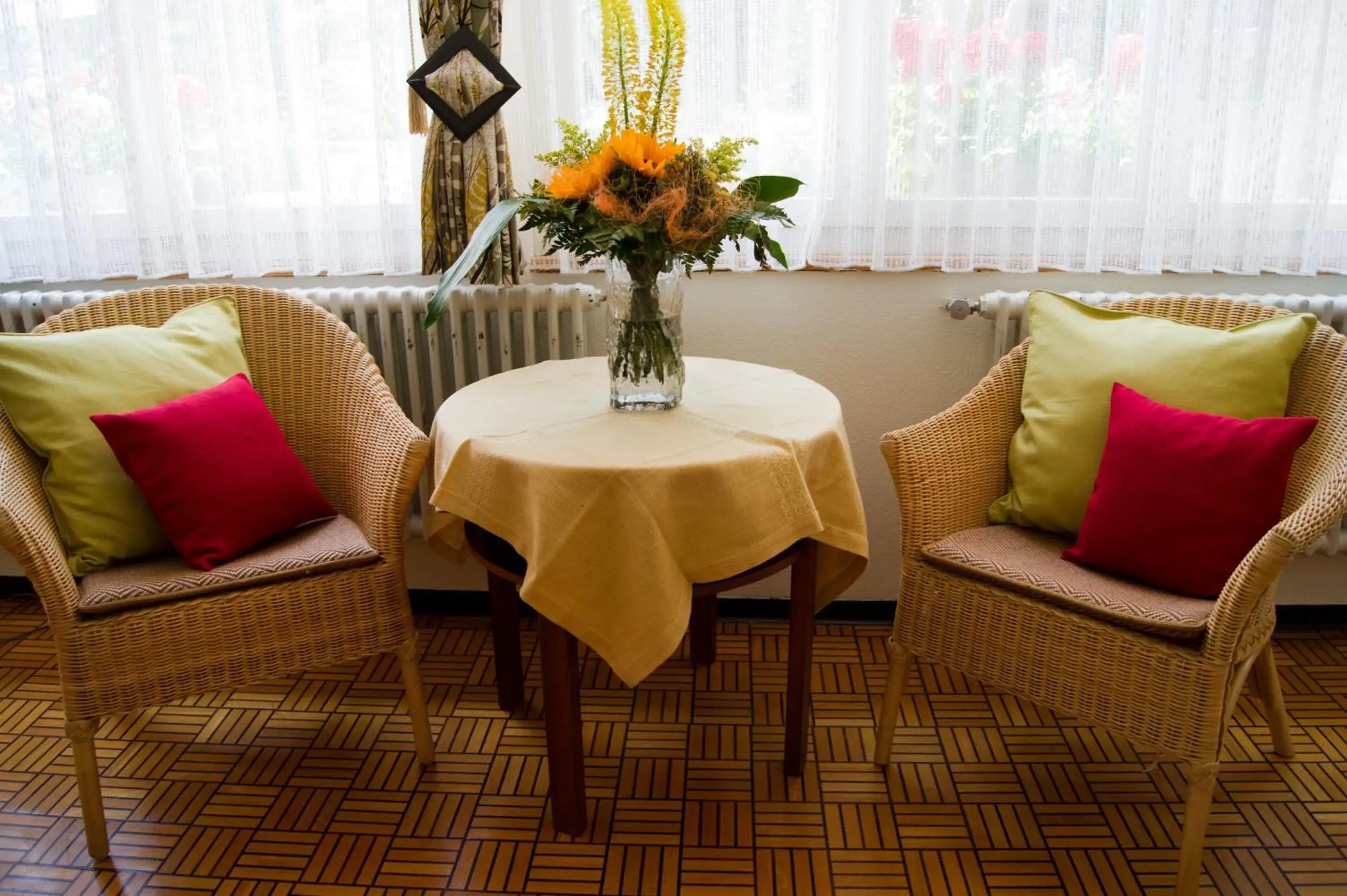 Lobby or reception in Hotel Alpina Lobby or reception in Hotel Alpina