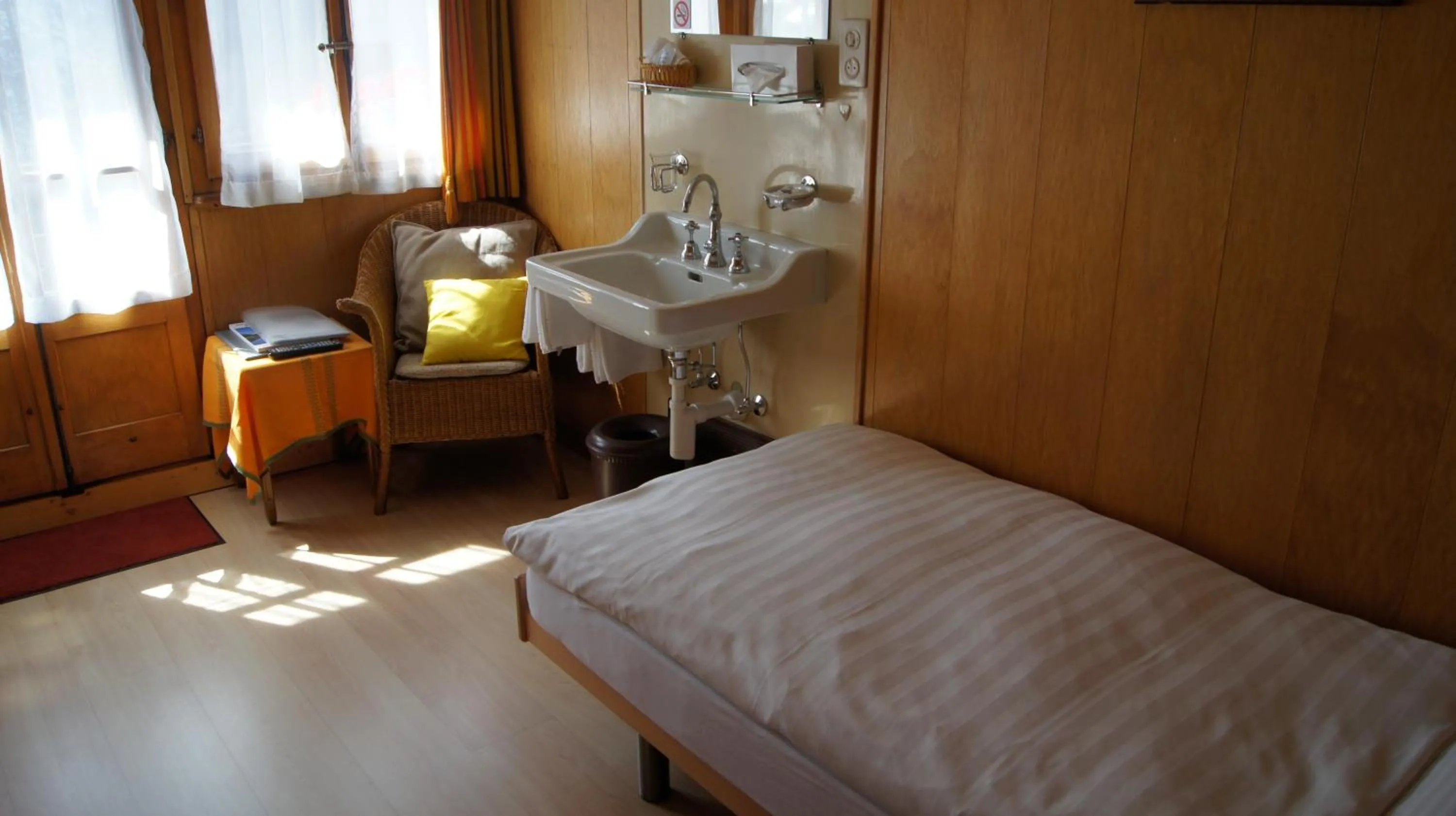 Photo of the whole room, Bed in Hotel Alpina