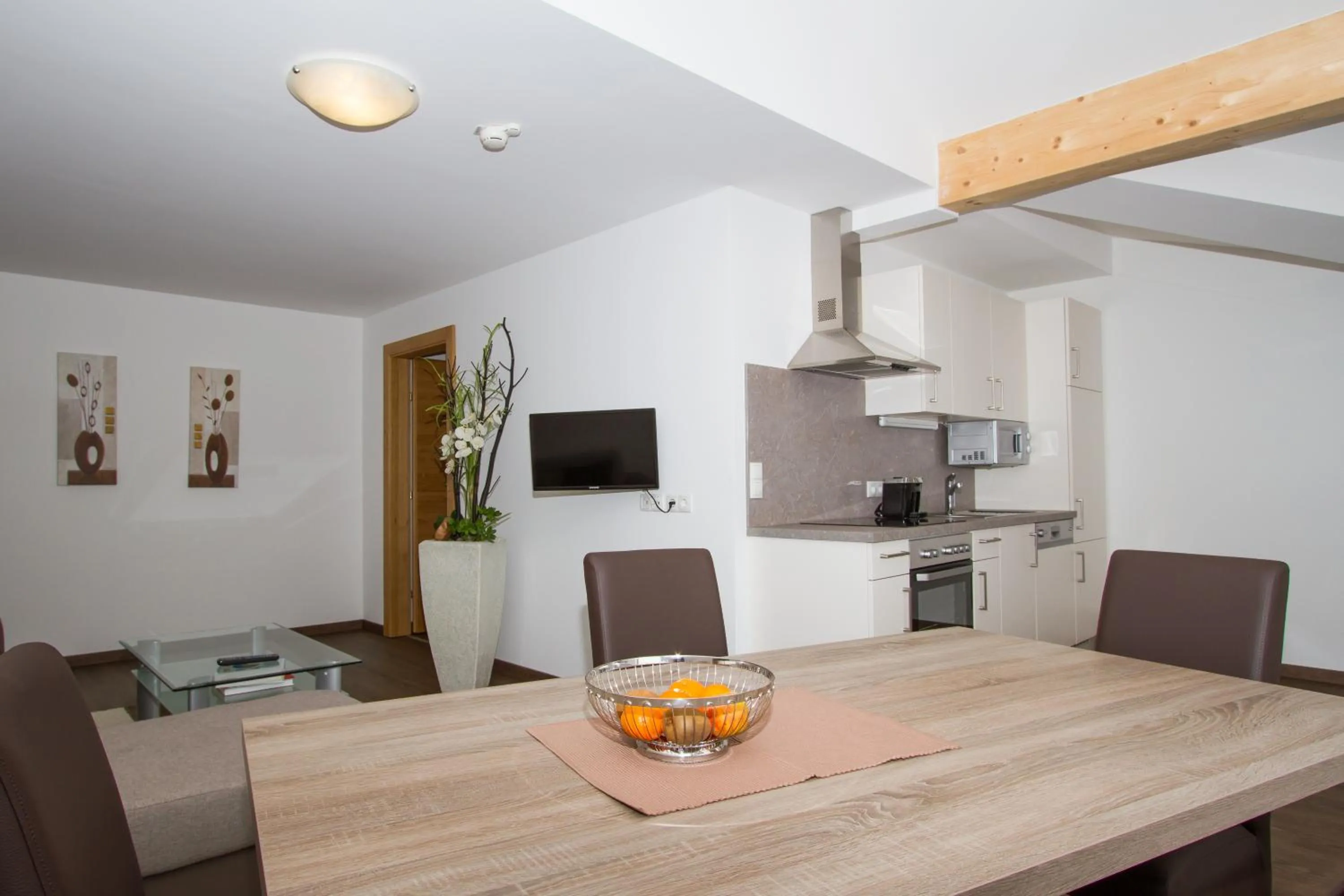Dining area in Hotel Huberhof