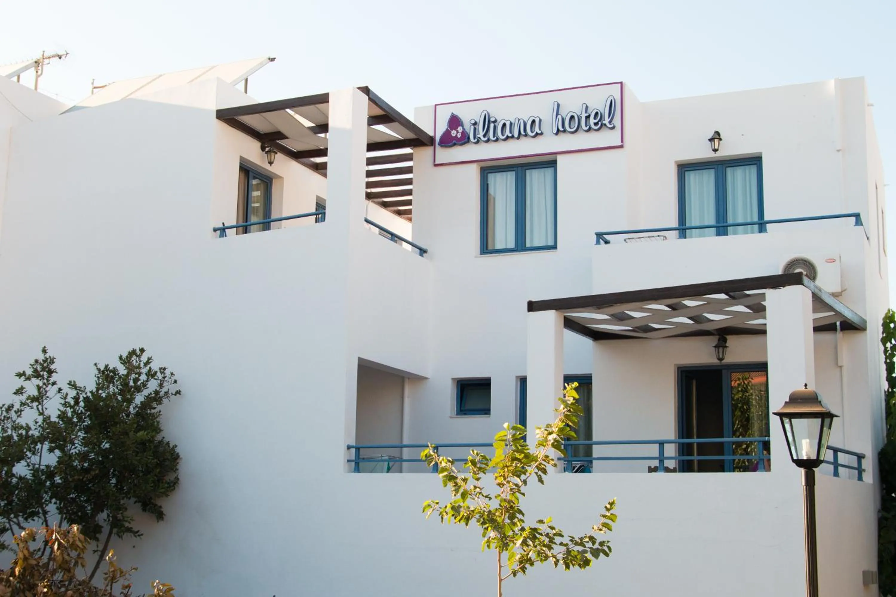 Facade/entrance in Iliana Hotel