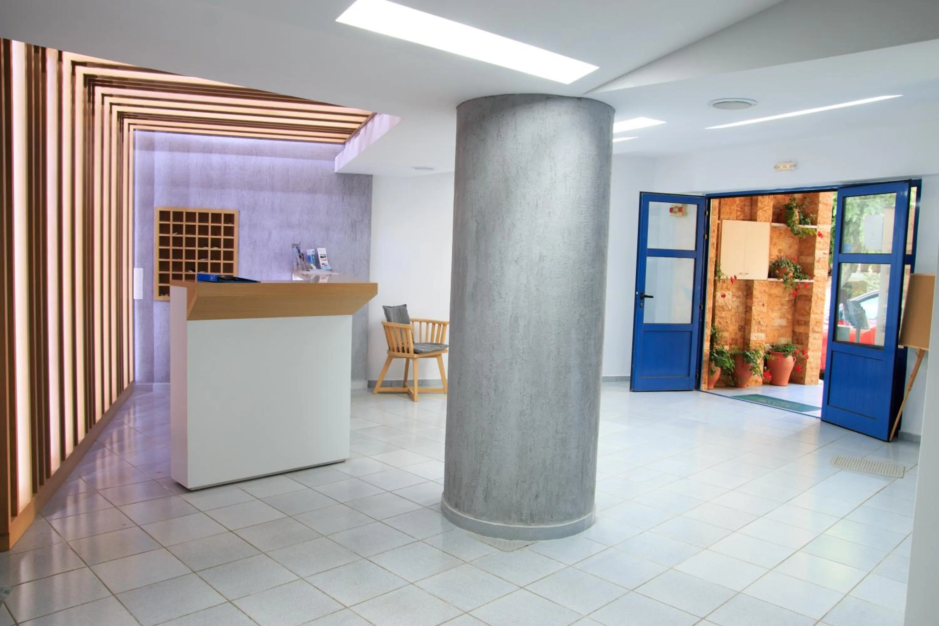 Lobby or reception in Iliana Hotel