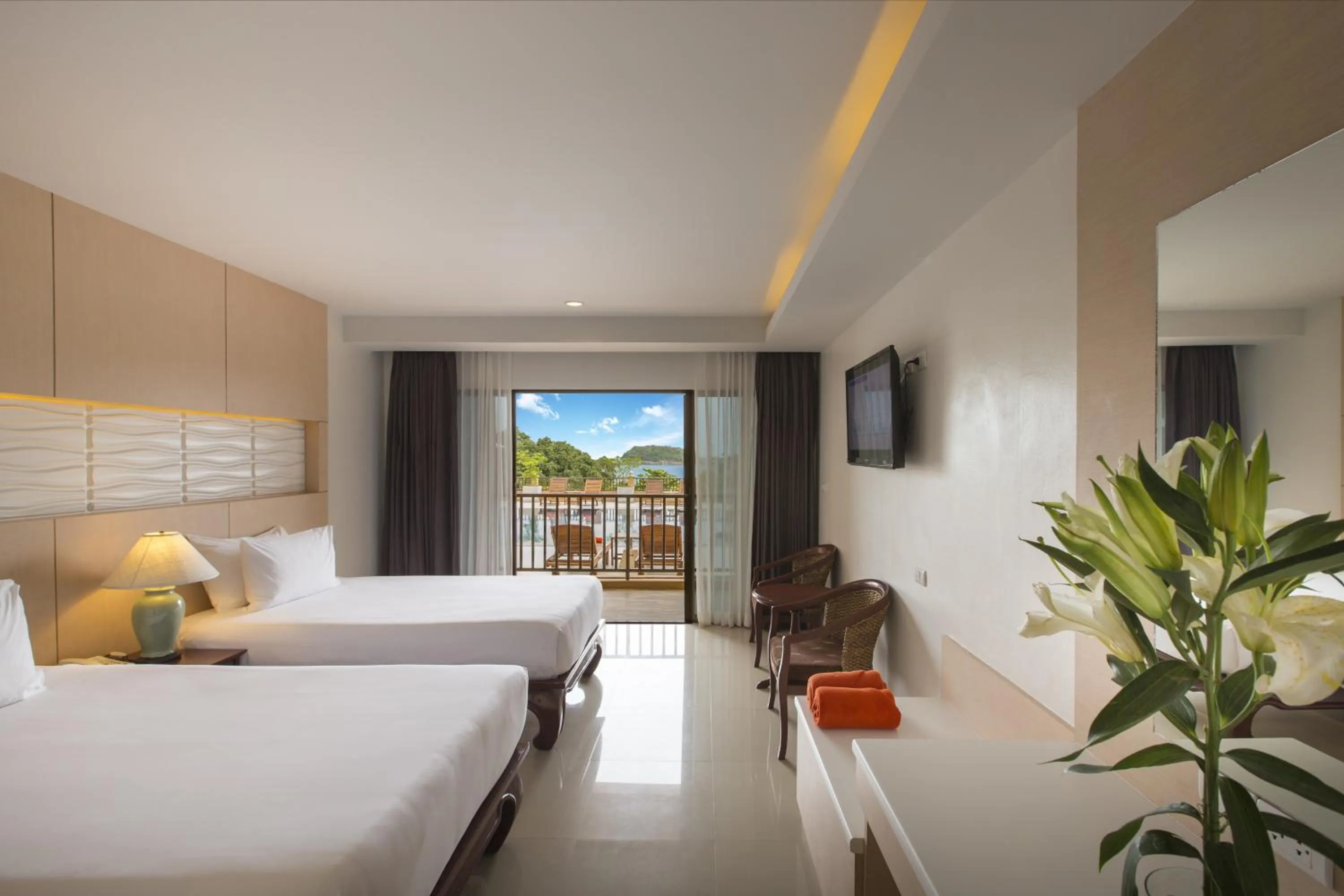 Photo of the whole room, Bed in Chanalai Garden Resort, Kata Beach