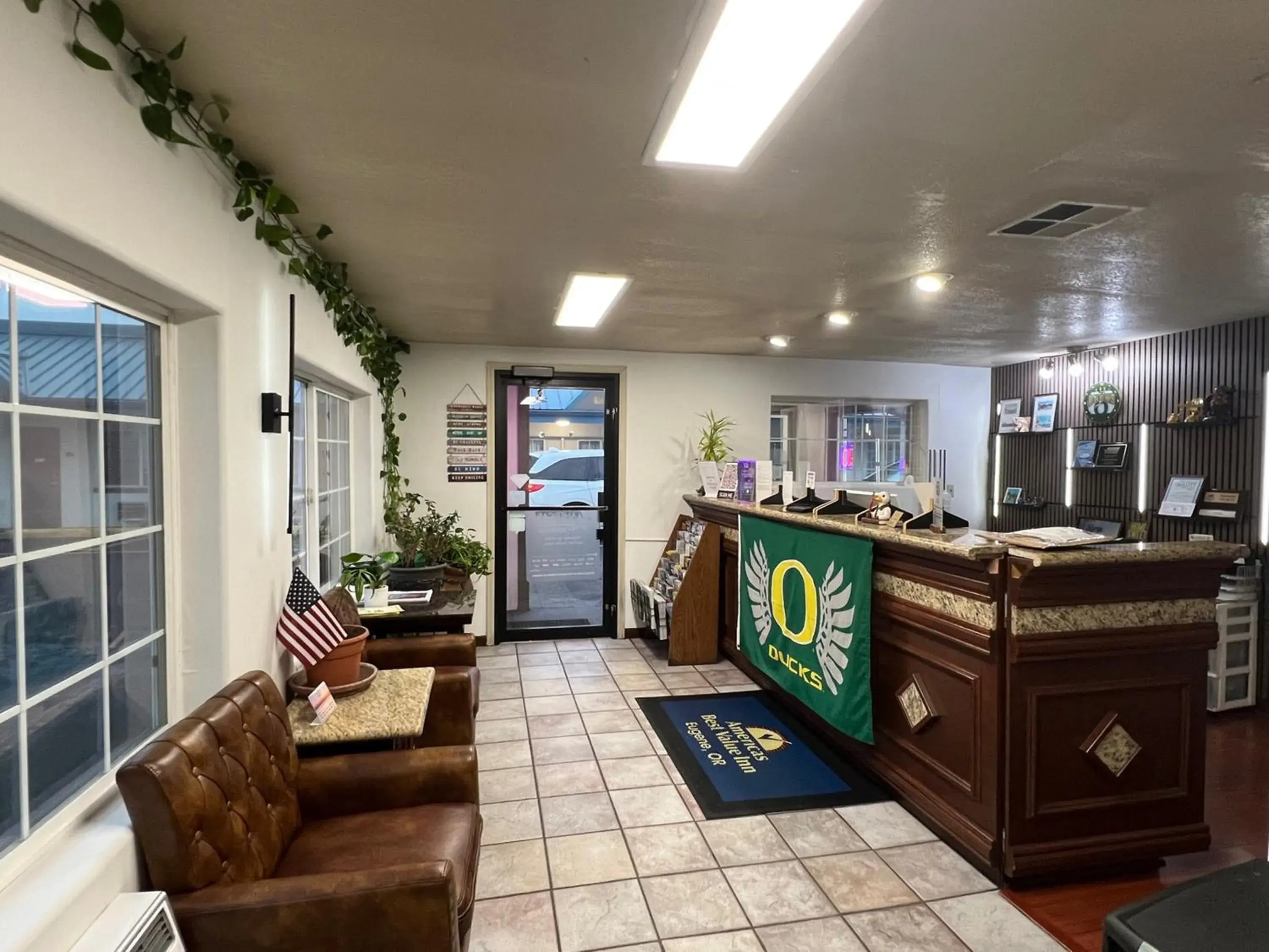 Lobby or reception in Americas Best Value Inn Eugene Lobby or reception in Americas Best Value Inn Eugene