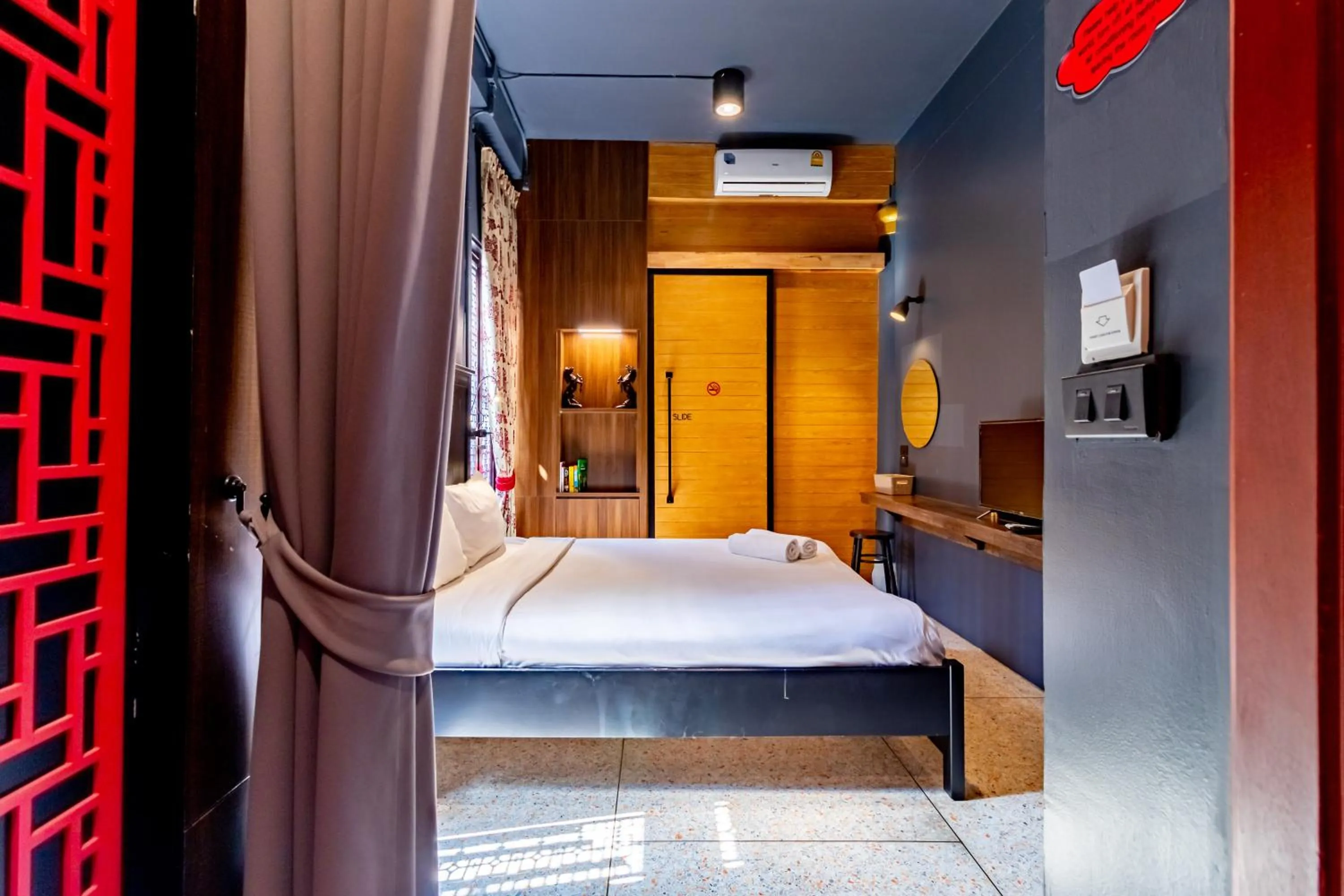 Bedroom, Bed in CLOUD on Saladaeng Silom Hostel Bangkok