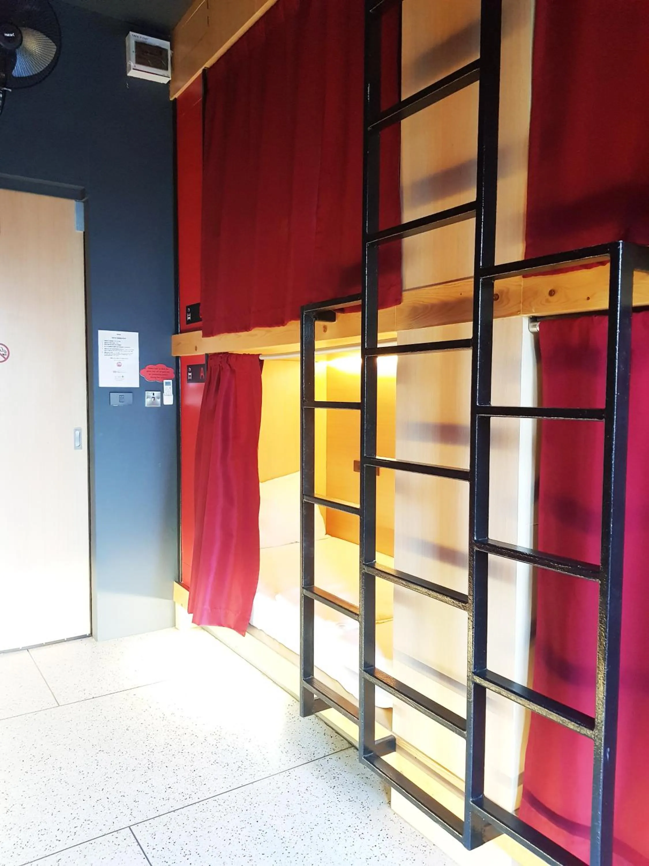 bunk bed in CLOUD on Saladaeng Silom Hostel Bangkok