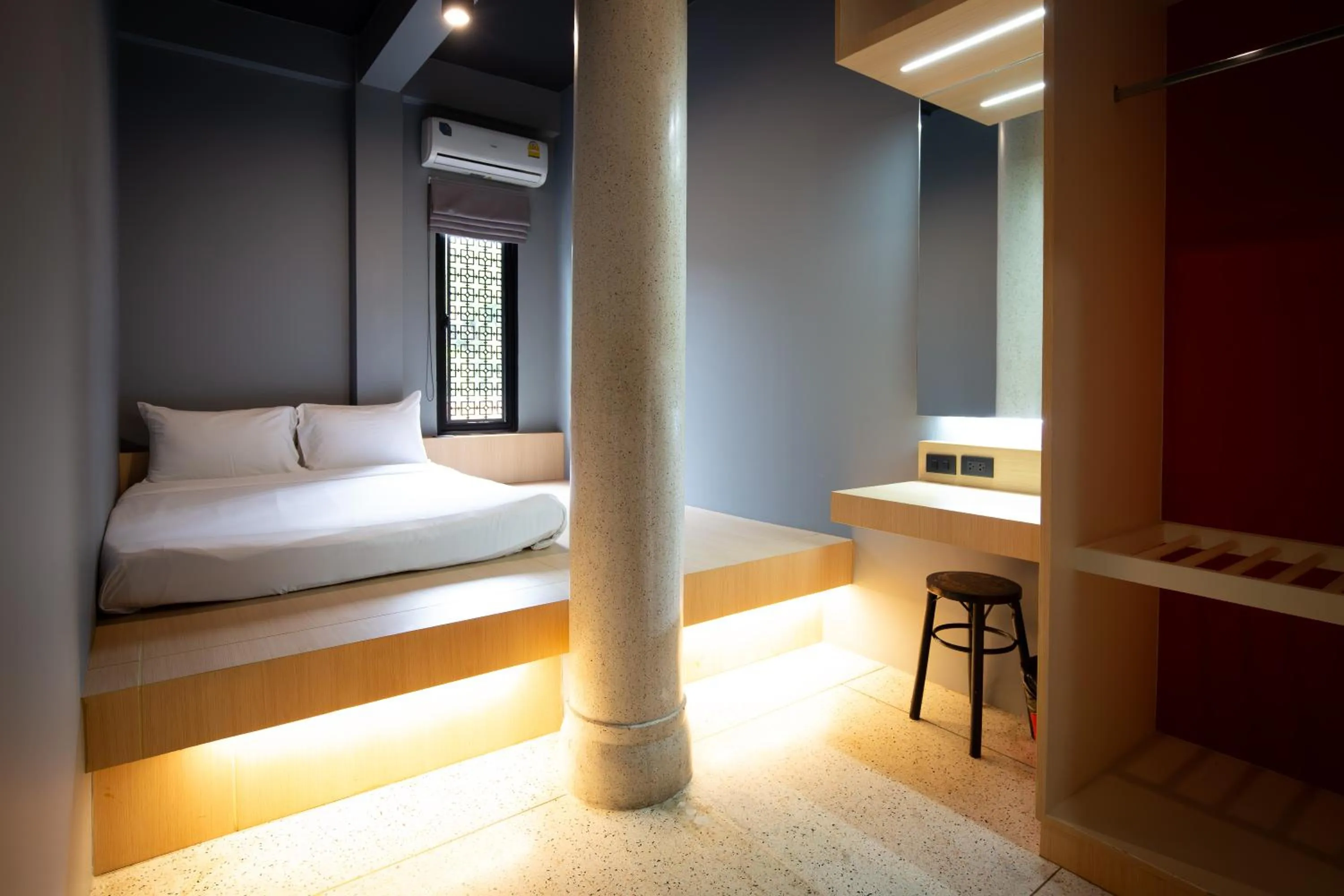 Bed in CLOUD on Saladaeng Silom Hostel Bangkok