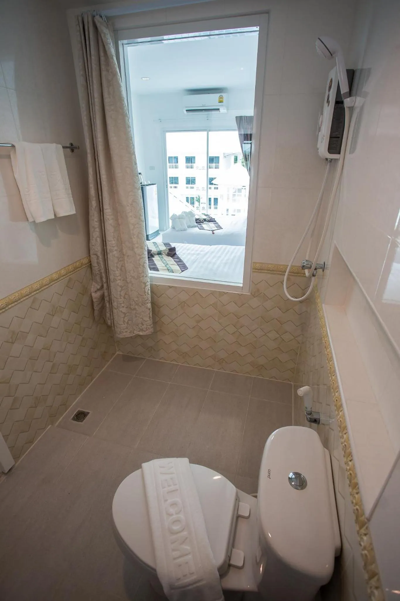 Bathroom in White House