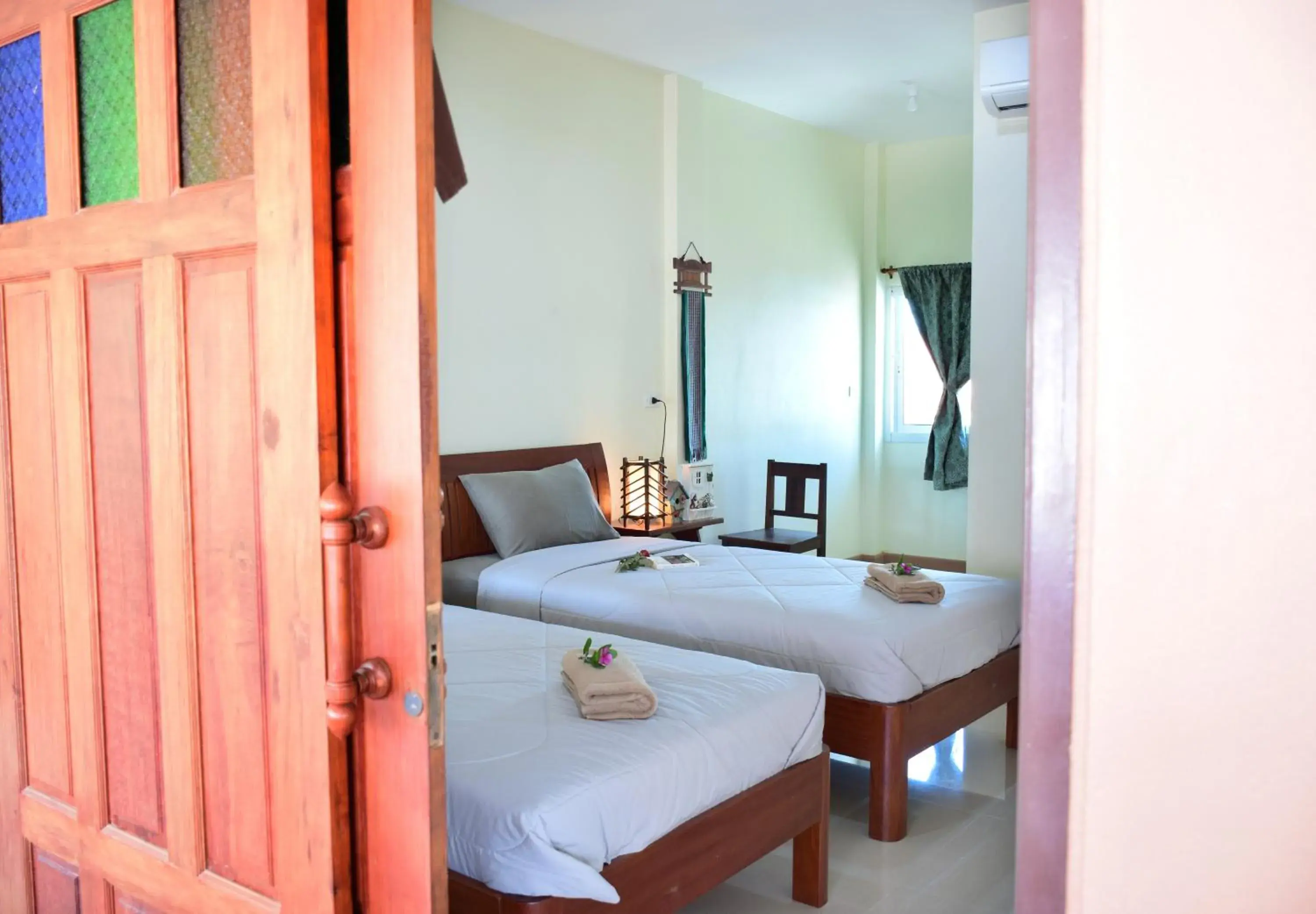 Photo of the whole room, Bed in Siam Guesthouse Photo of the whole room, Bed in Siam Guesthouse