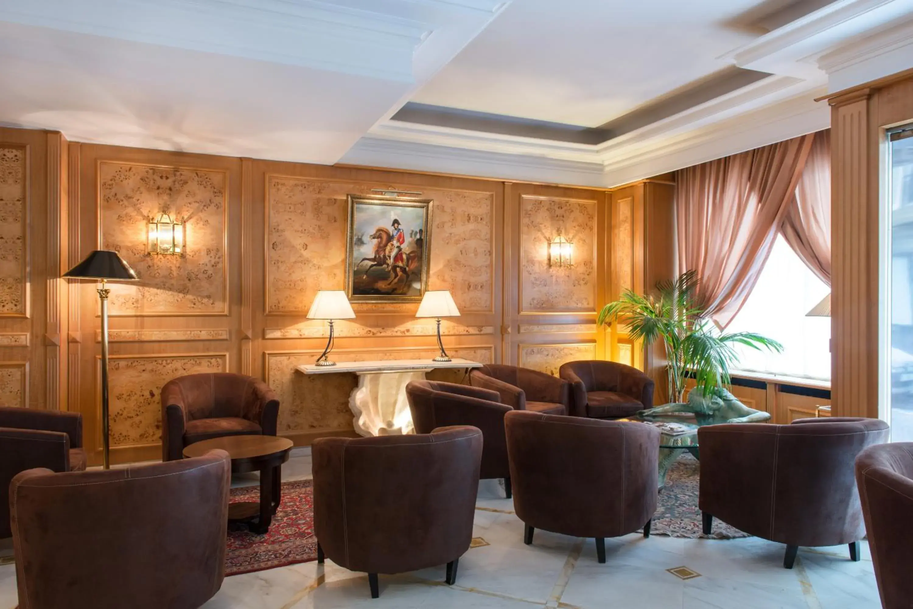 Lobby or reception in Princesse Caroline Lobby or reception in Princesse Caroline