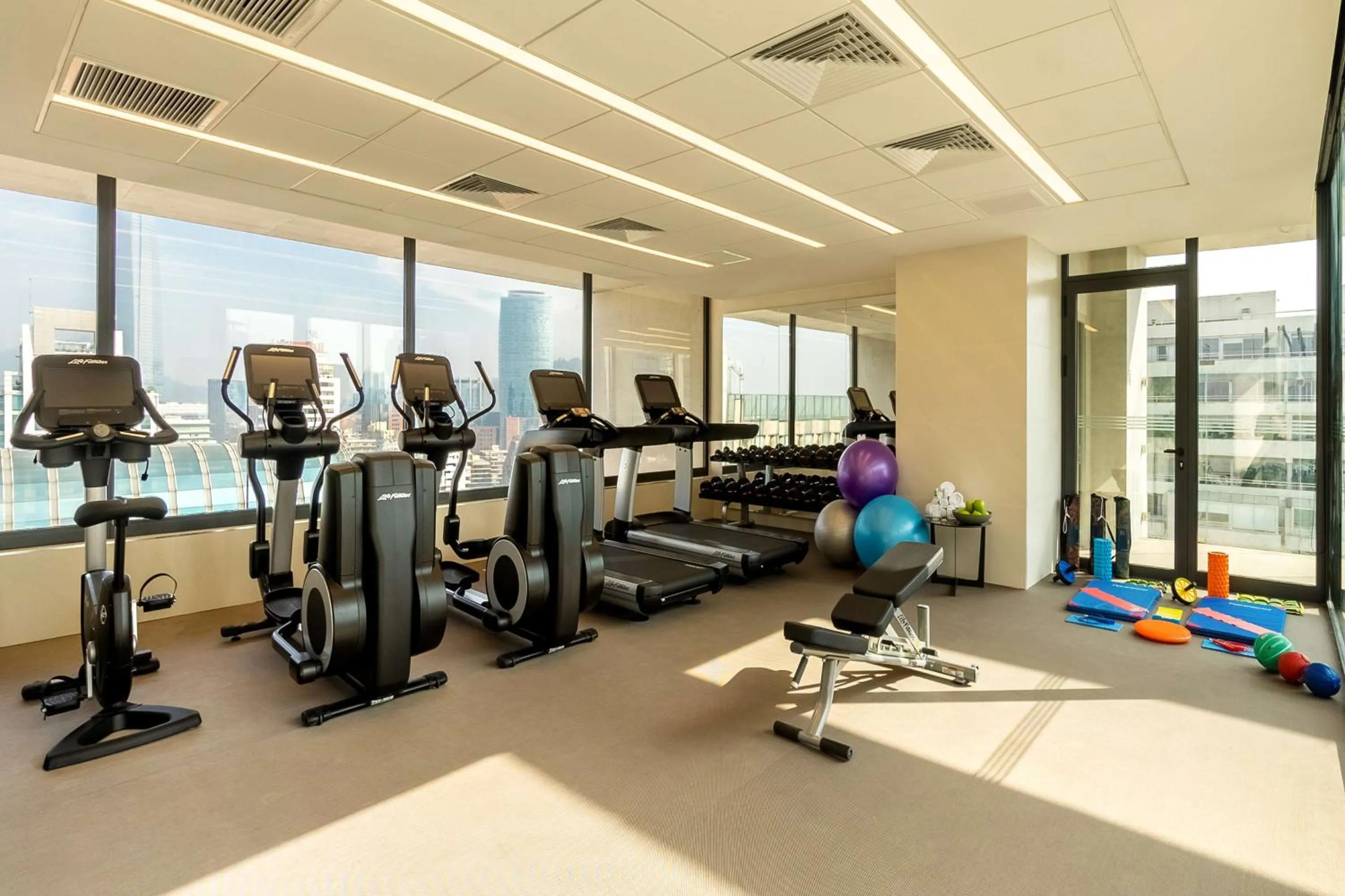 Fitness centre/facilities in Hyatt Centric Las Condes Santiago