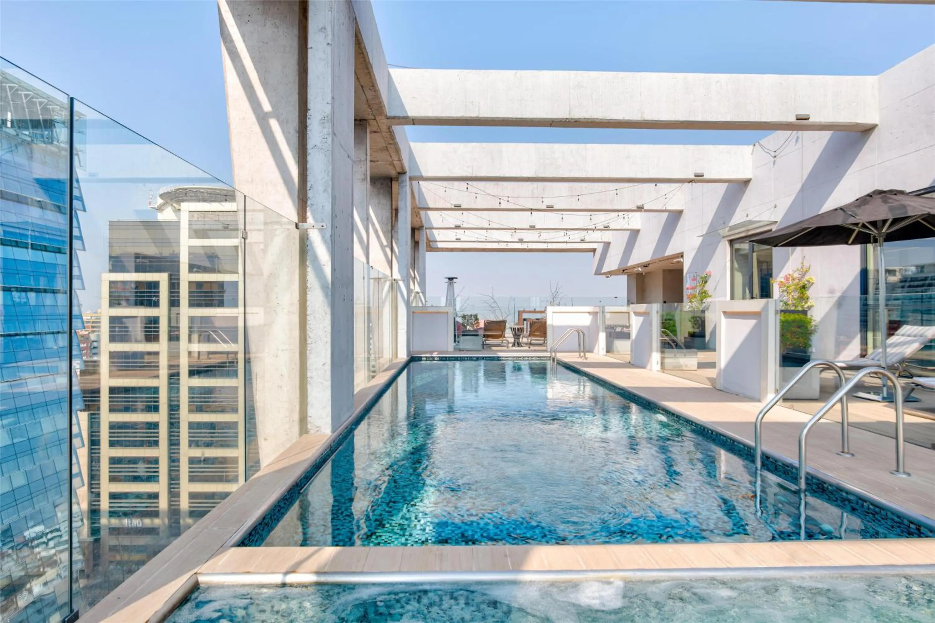 Swimming pool in Hyatt Centric Las Condes Santiago