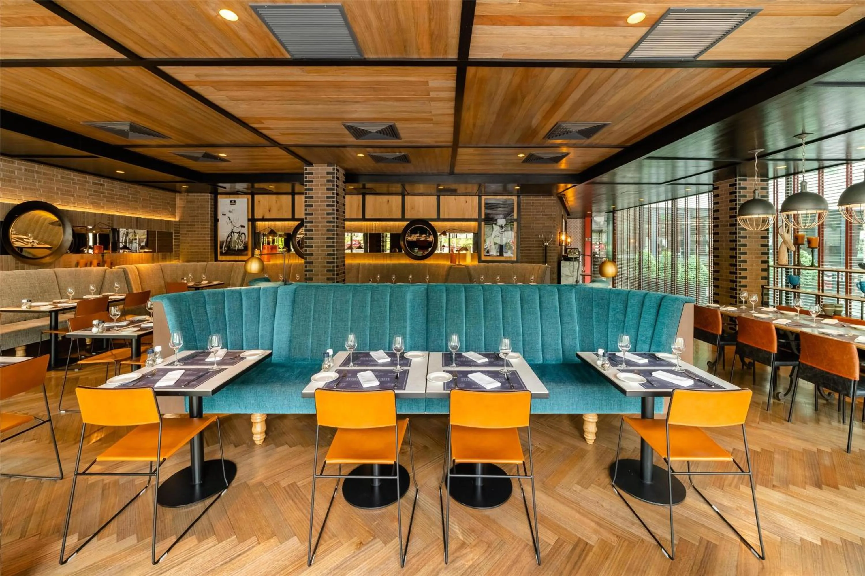 Restaurant/places to eat in Hyatt Centric Las Condes Santiago