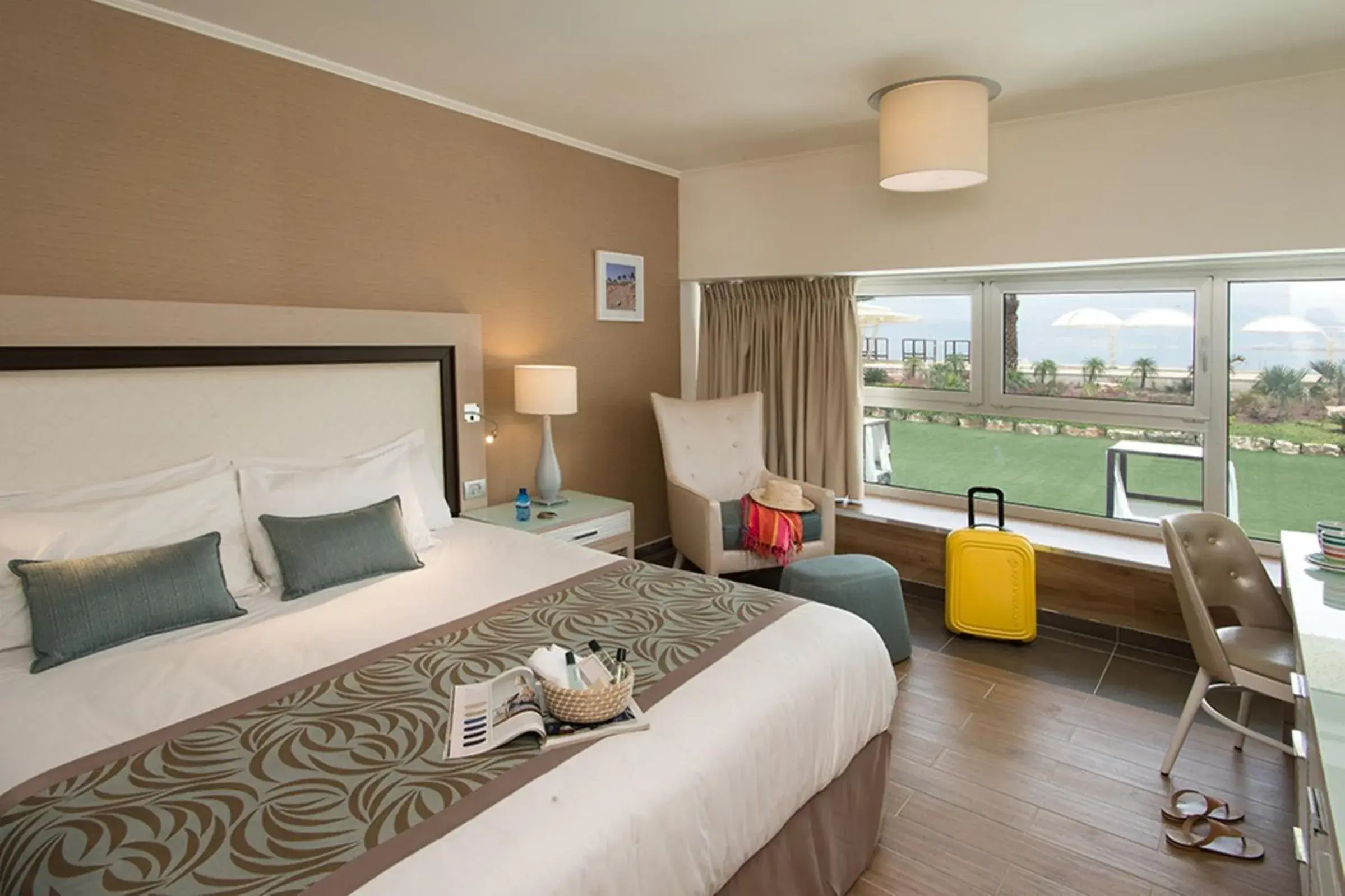 Photo of the whole room, Bed in Herods Dead Sea – A Premium Collection by Fattal Hotels Photo of the whole room, Bed in Herods Dead Sea – A Premium Collection by Fattal Hotels