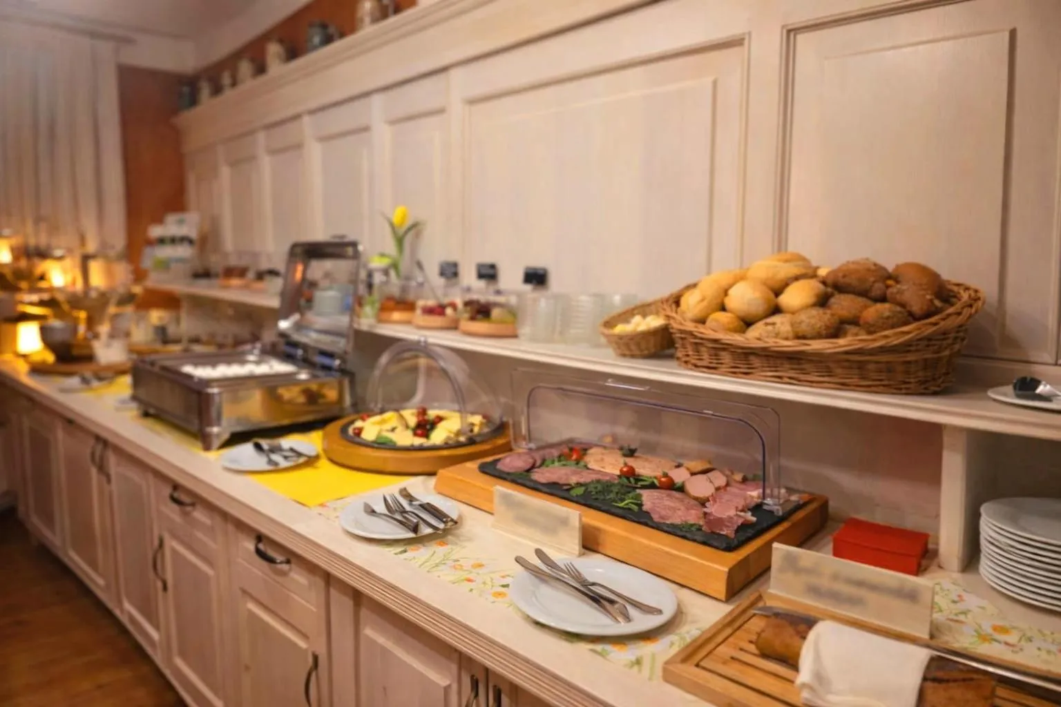 Restaurant/places to eat in Hotel-Restaurant Alter Krug Kallinchen