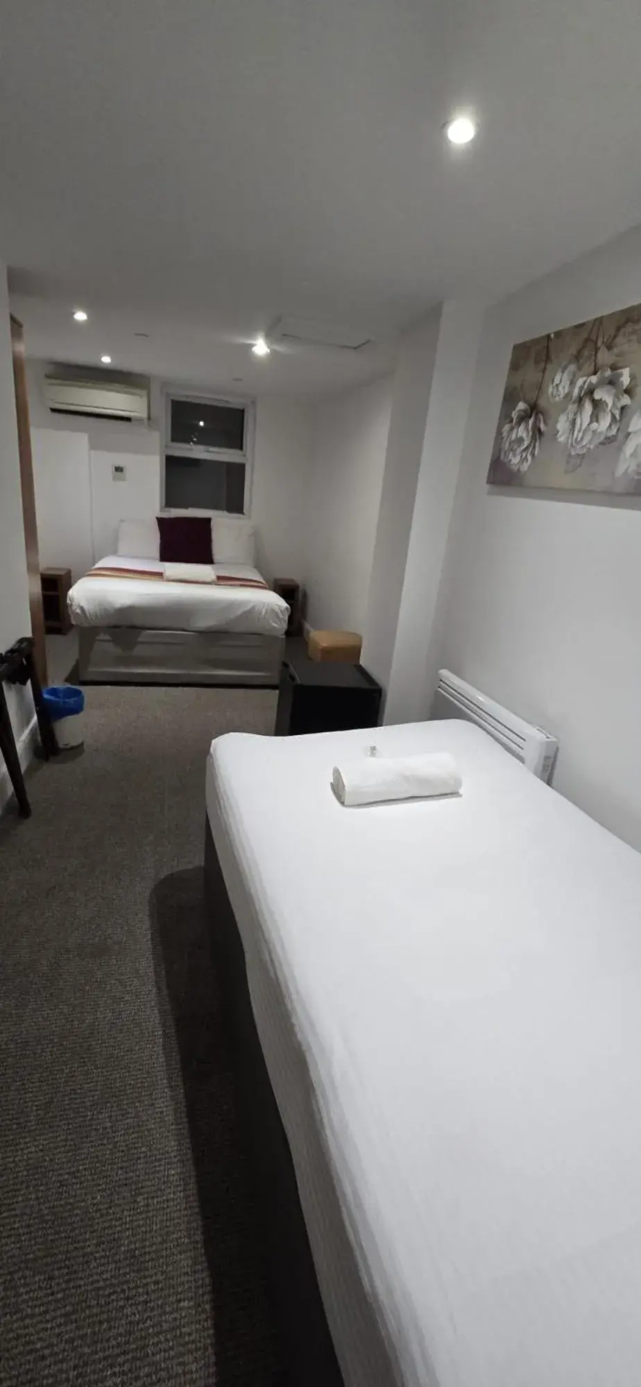 Bed in Craven Hotel Bed in Craven Hotel