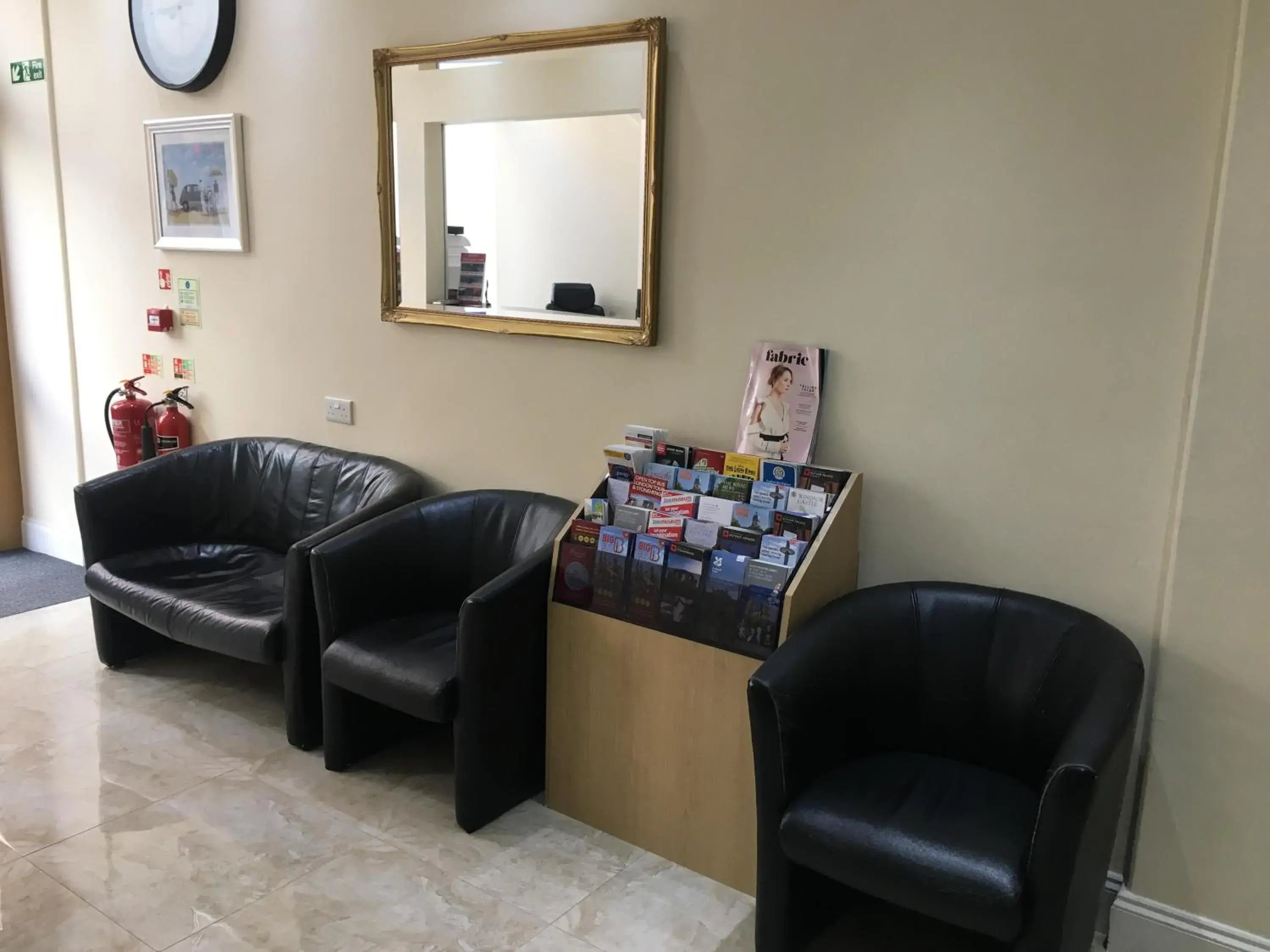 Lobby or reception in Craven Hotel Lobby or reception in Craven Hotel