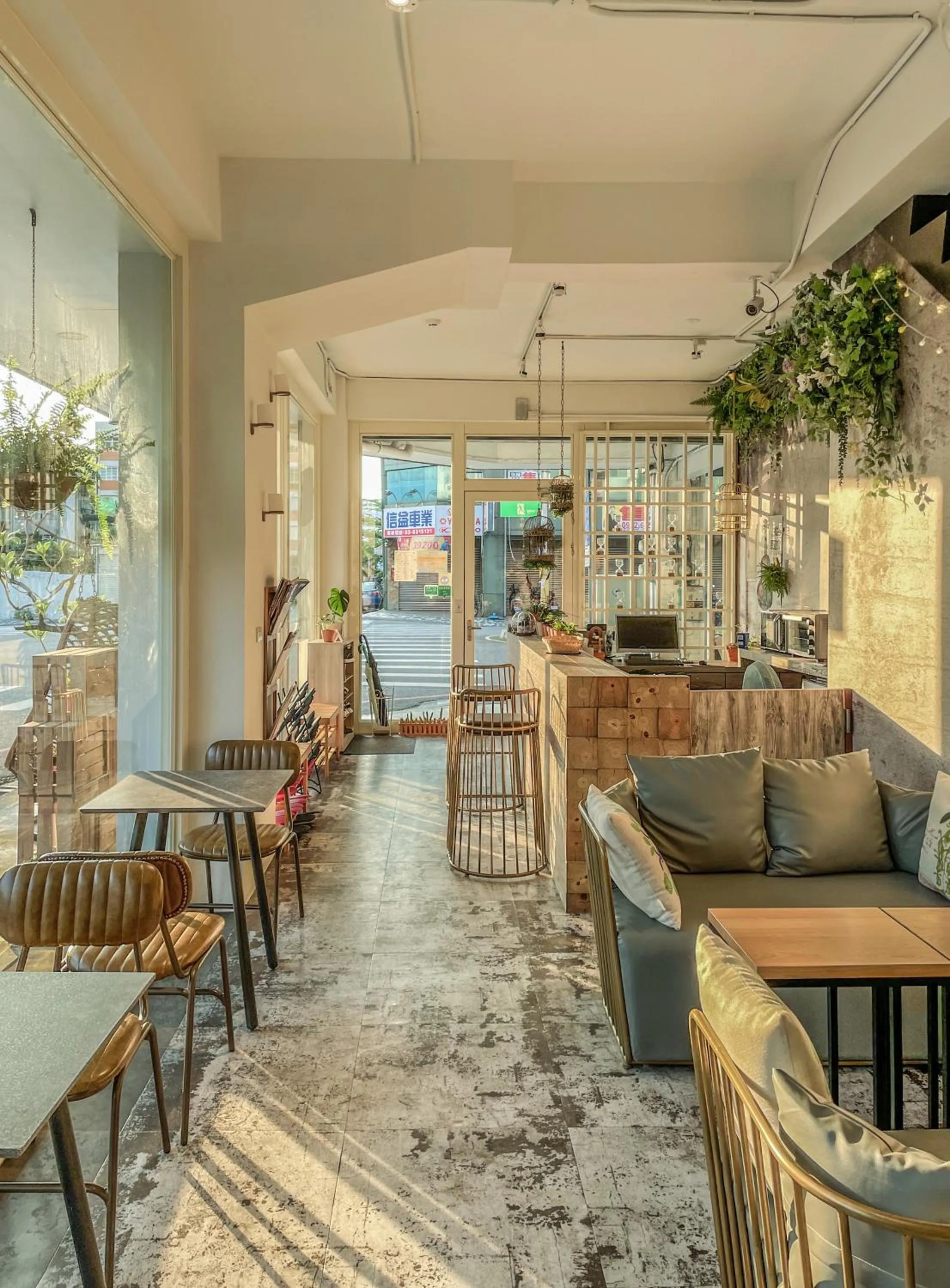 On site in Romantic Time