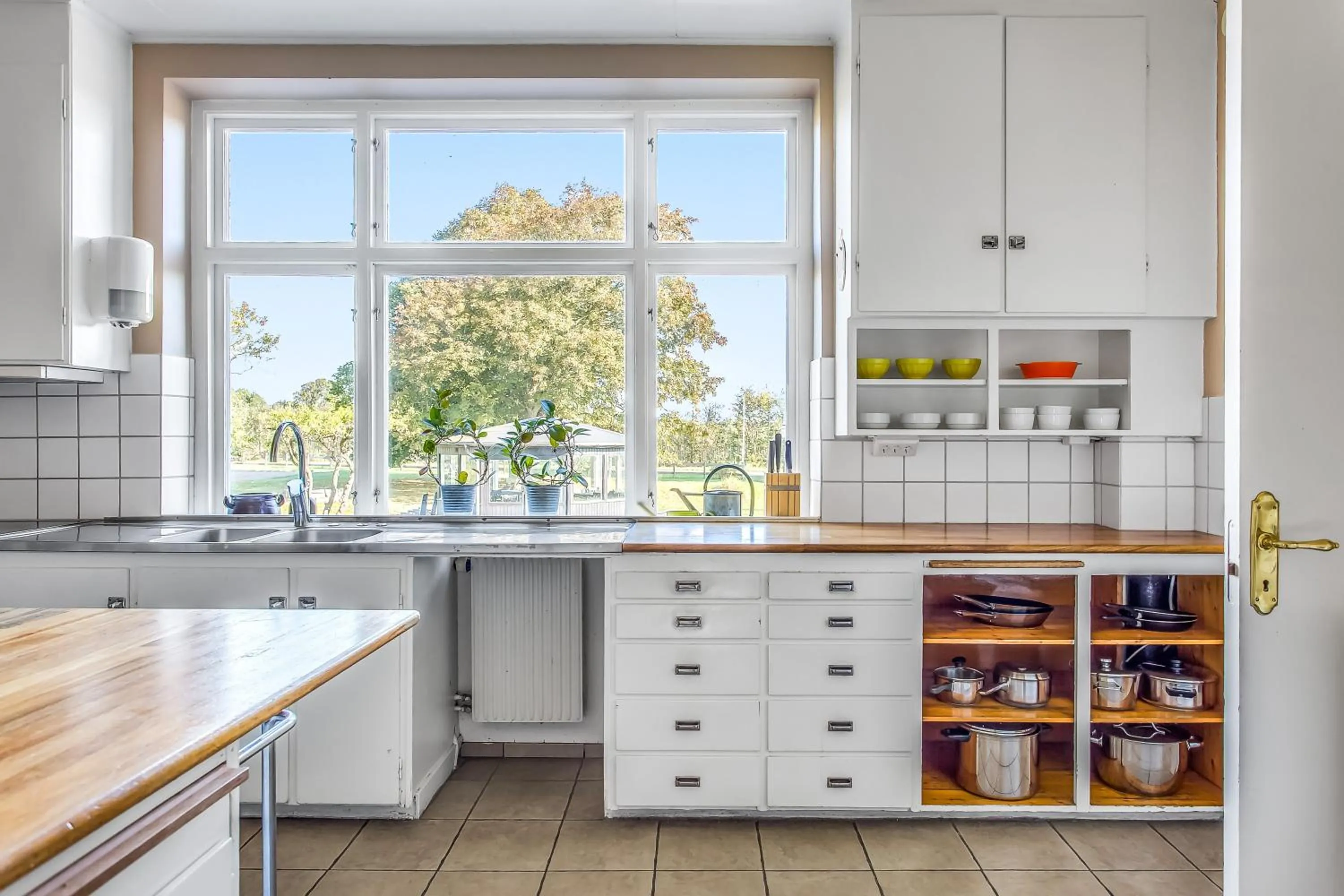 Communal kitchen in Bläsinge Gård Kullabygden