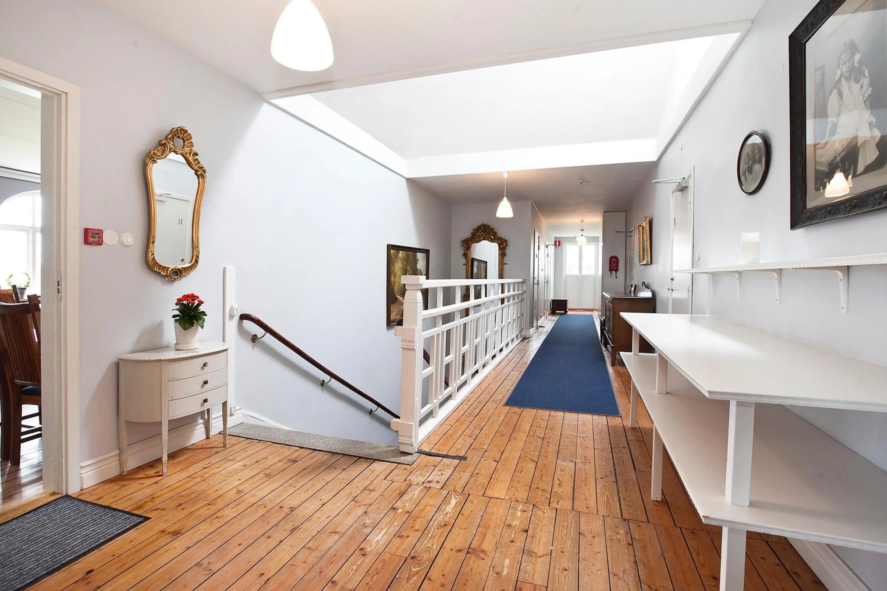 Communal lounge/ TV room in Bläsinge Gård Kullabygden