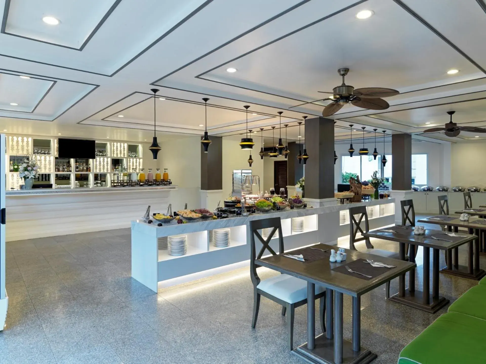 Restaurant/places to eat in Chanalai Flora Resort, Kata Beach Restaurant/places to eat in Chanalai Flora Resort, Kata Beach