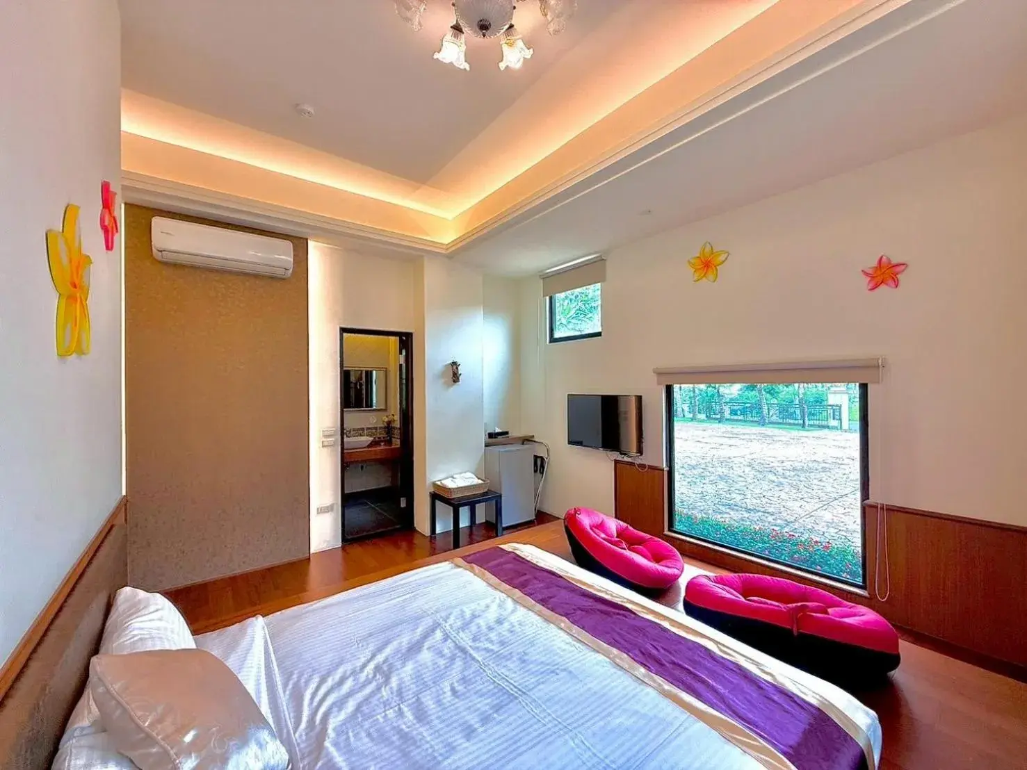 Photo of the whole room, Bed in Kurumba JiJi B&B Photo of the whole room, Bed in Kurumba JiJi B&B