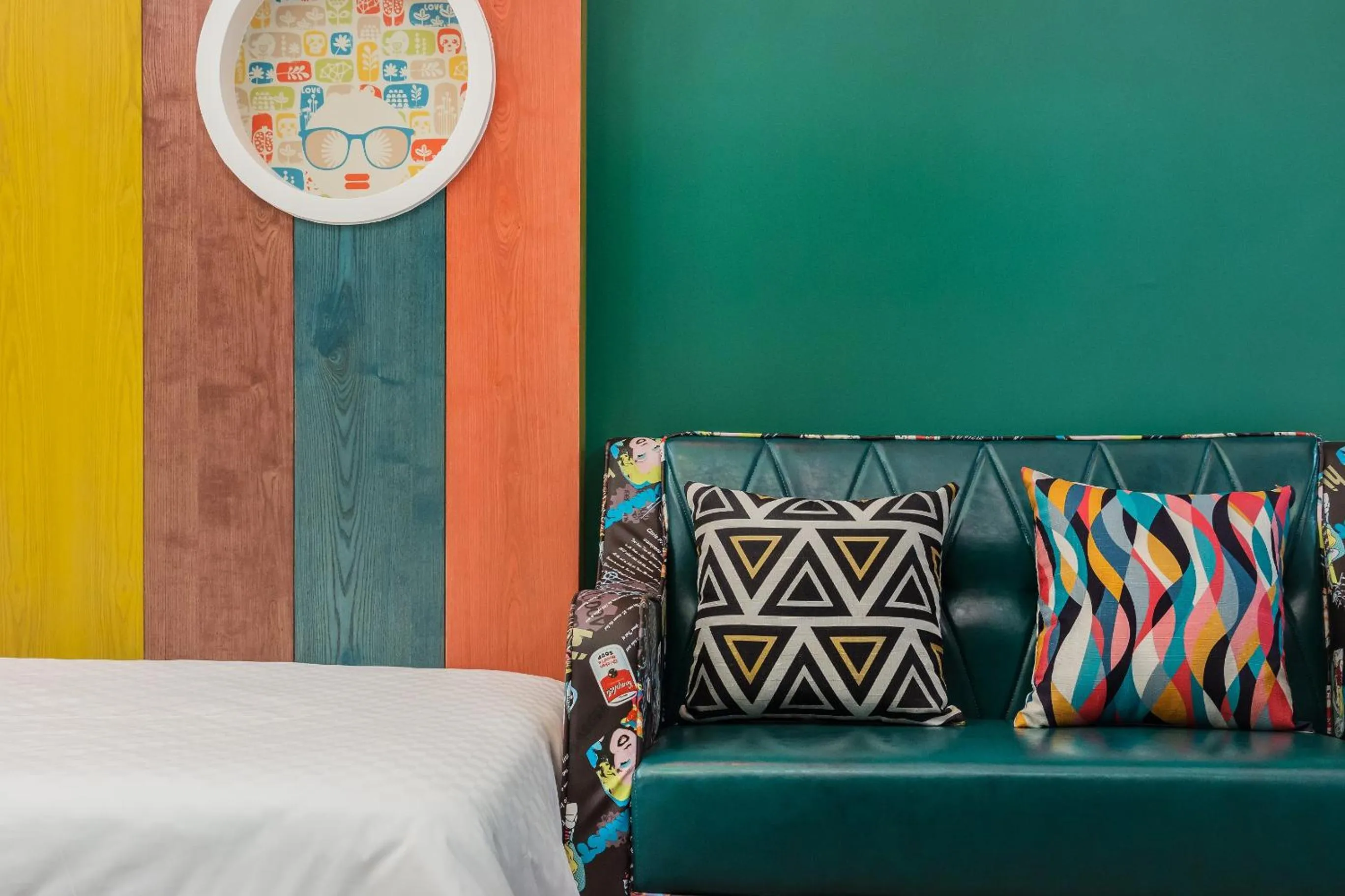 Decorative detail, Bed in The Dawn B&B