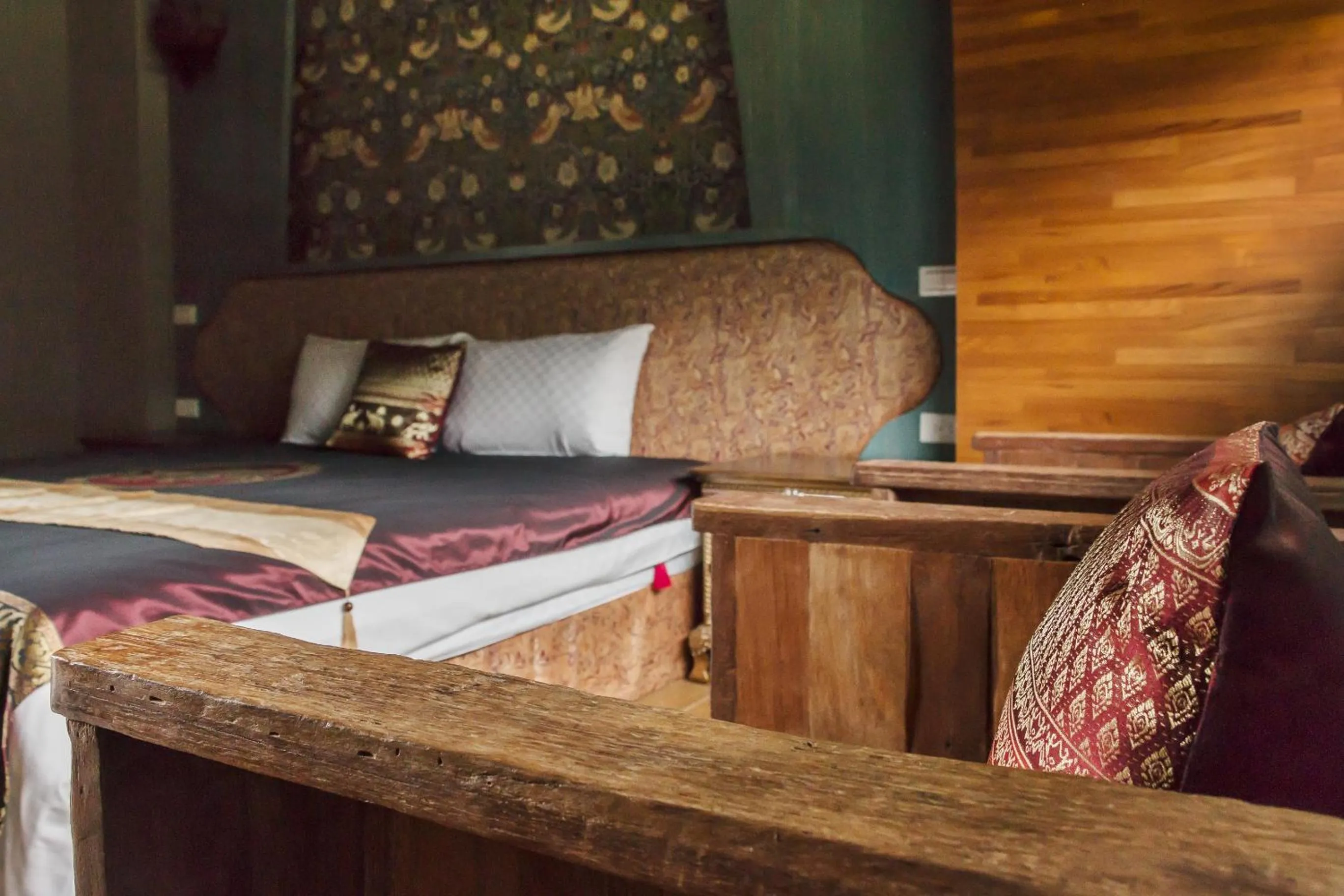 Decorative detail, Bed in The Dawn B&B