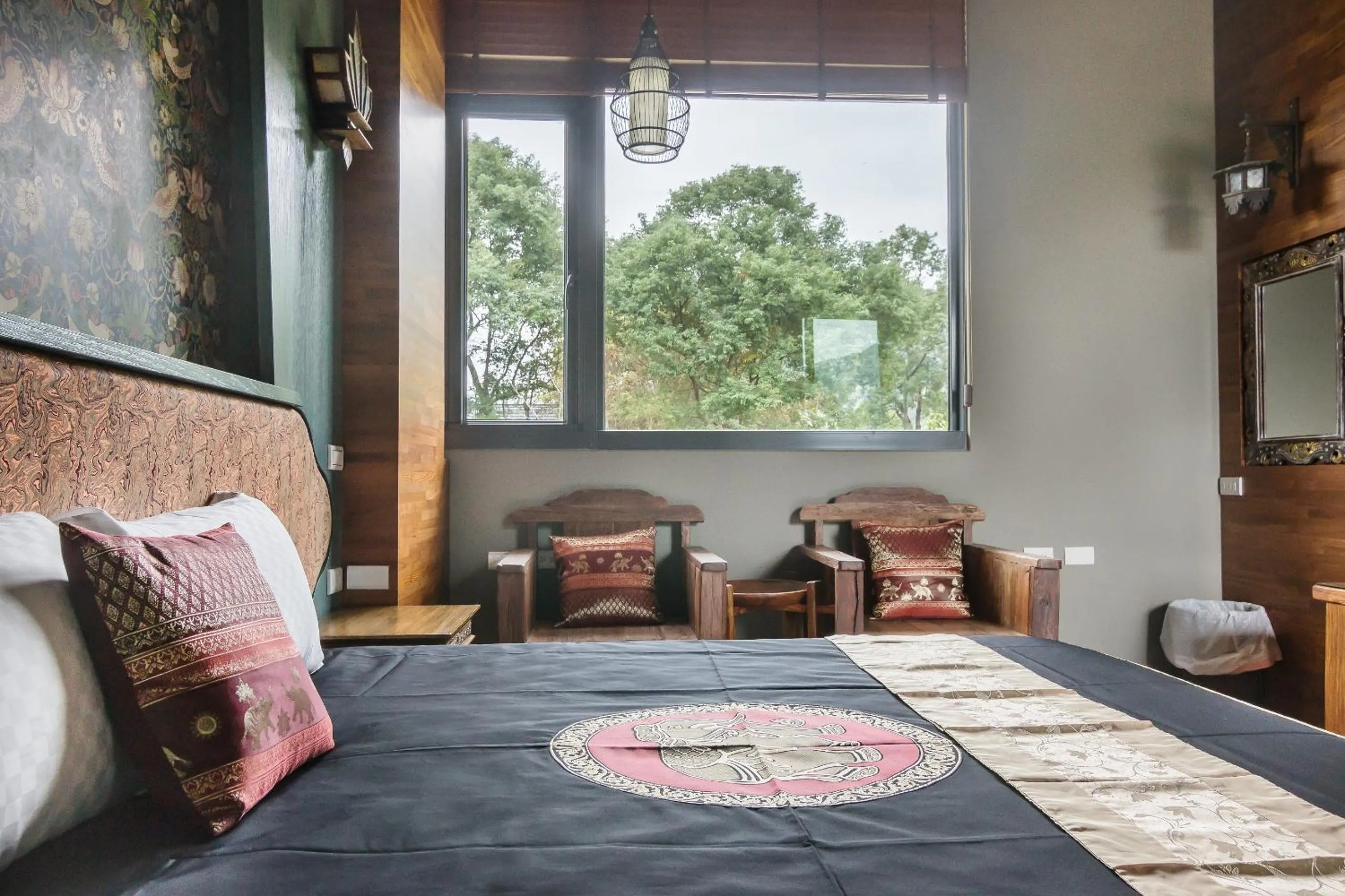 bunk bed, Bed in The Dawn B&B