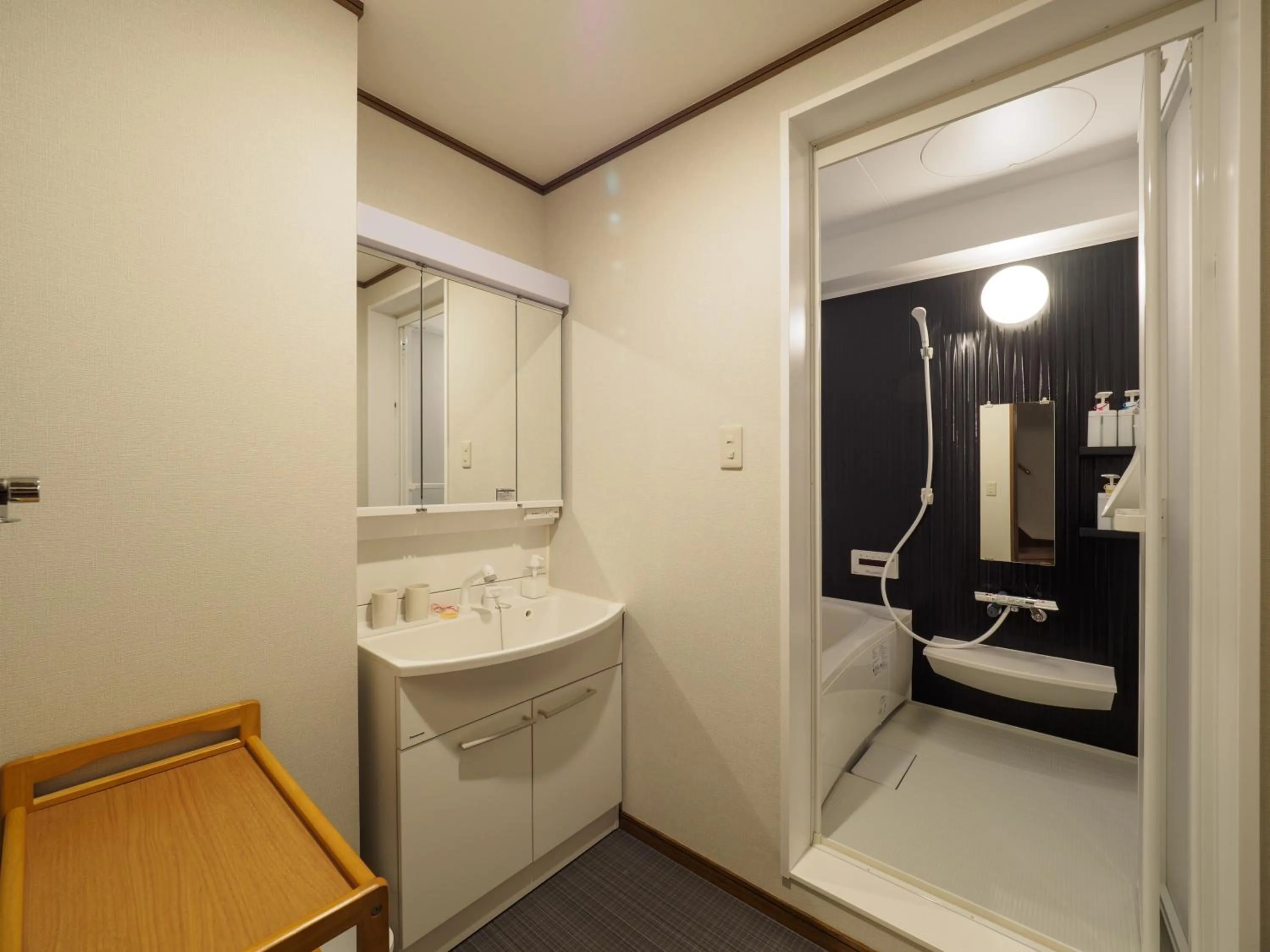 Bathroom in 今日都 Kyoto Guesthouse