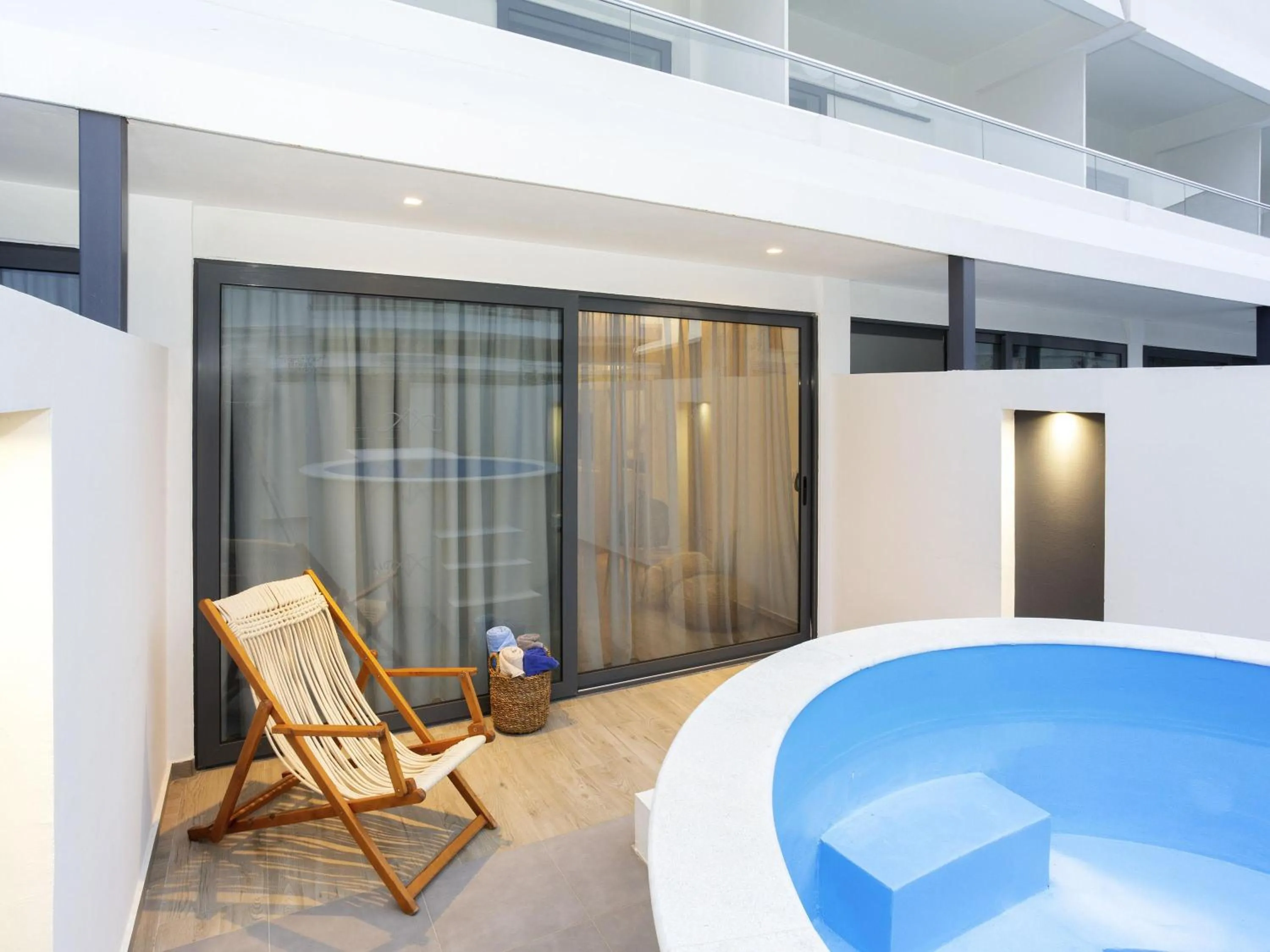 Photo of the whole room in Mercure Rhodes Alexia Hotel & Spa