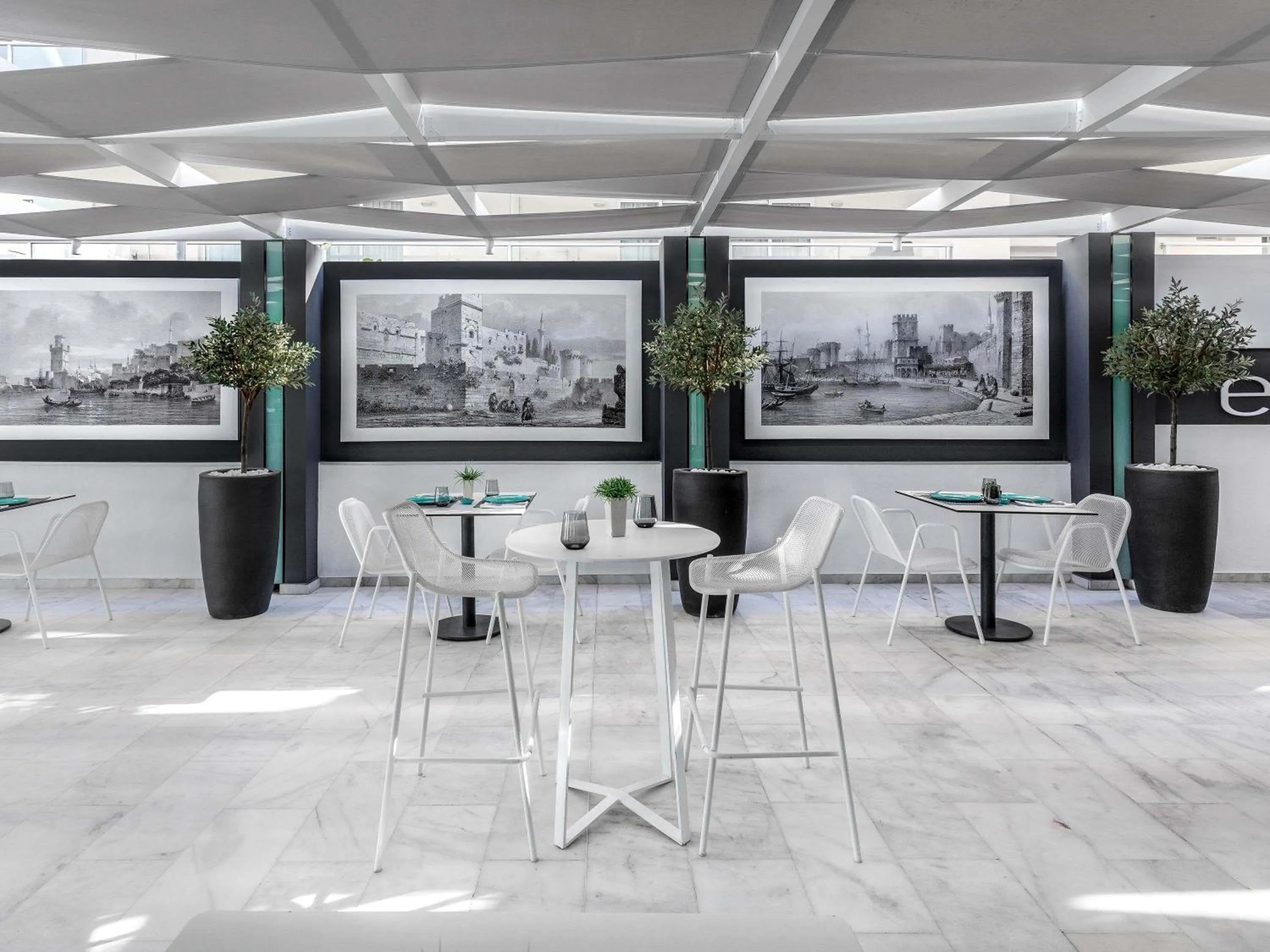 Restaurant/places to eat in Mercure Rhodes Alexia Hotel & Spa