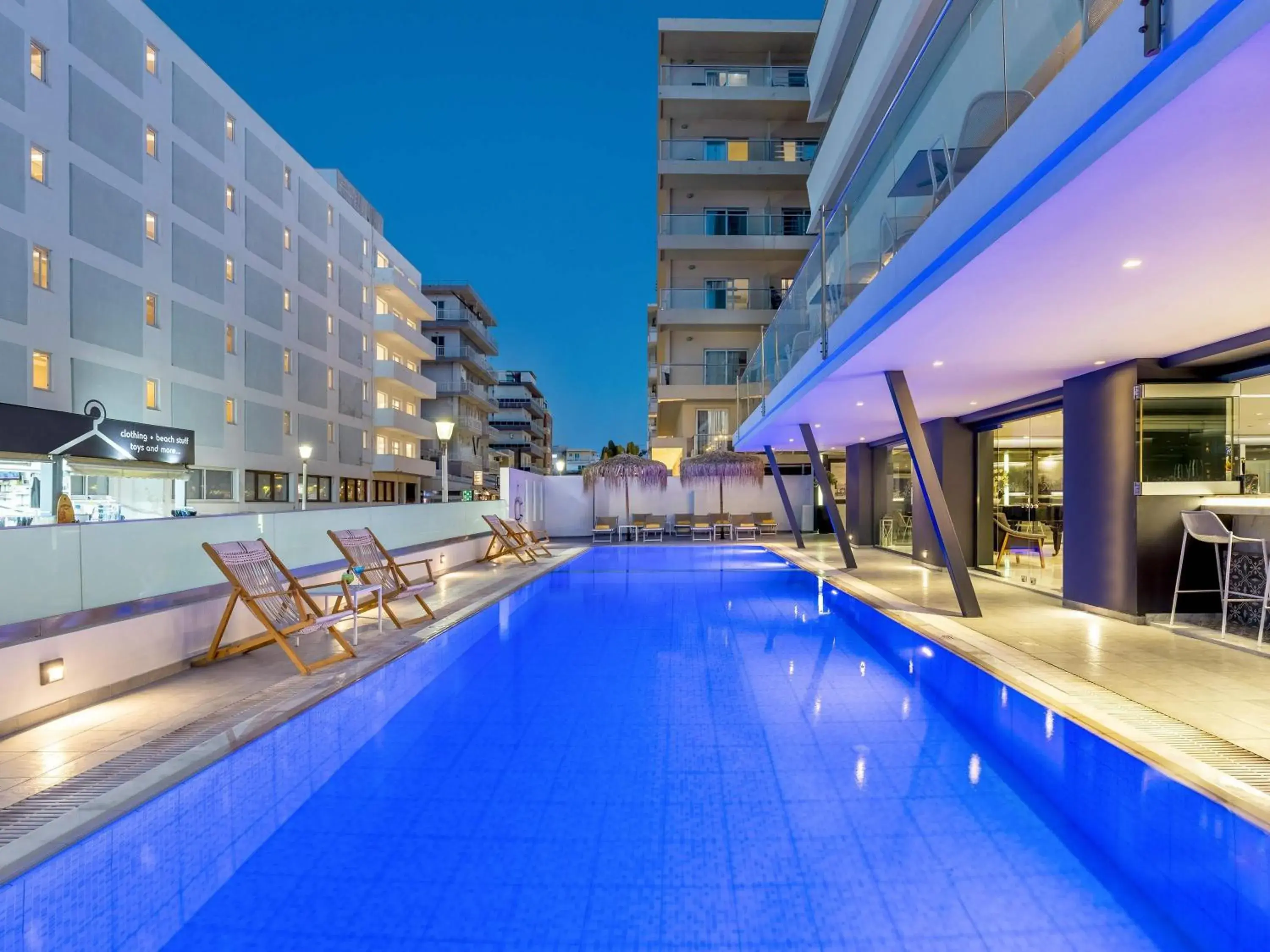 Pool view in Mercure Rhodes Alexia Hotel & Spa Pool view in Mercure Rhodes Alexia Hotel & Spa