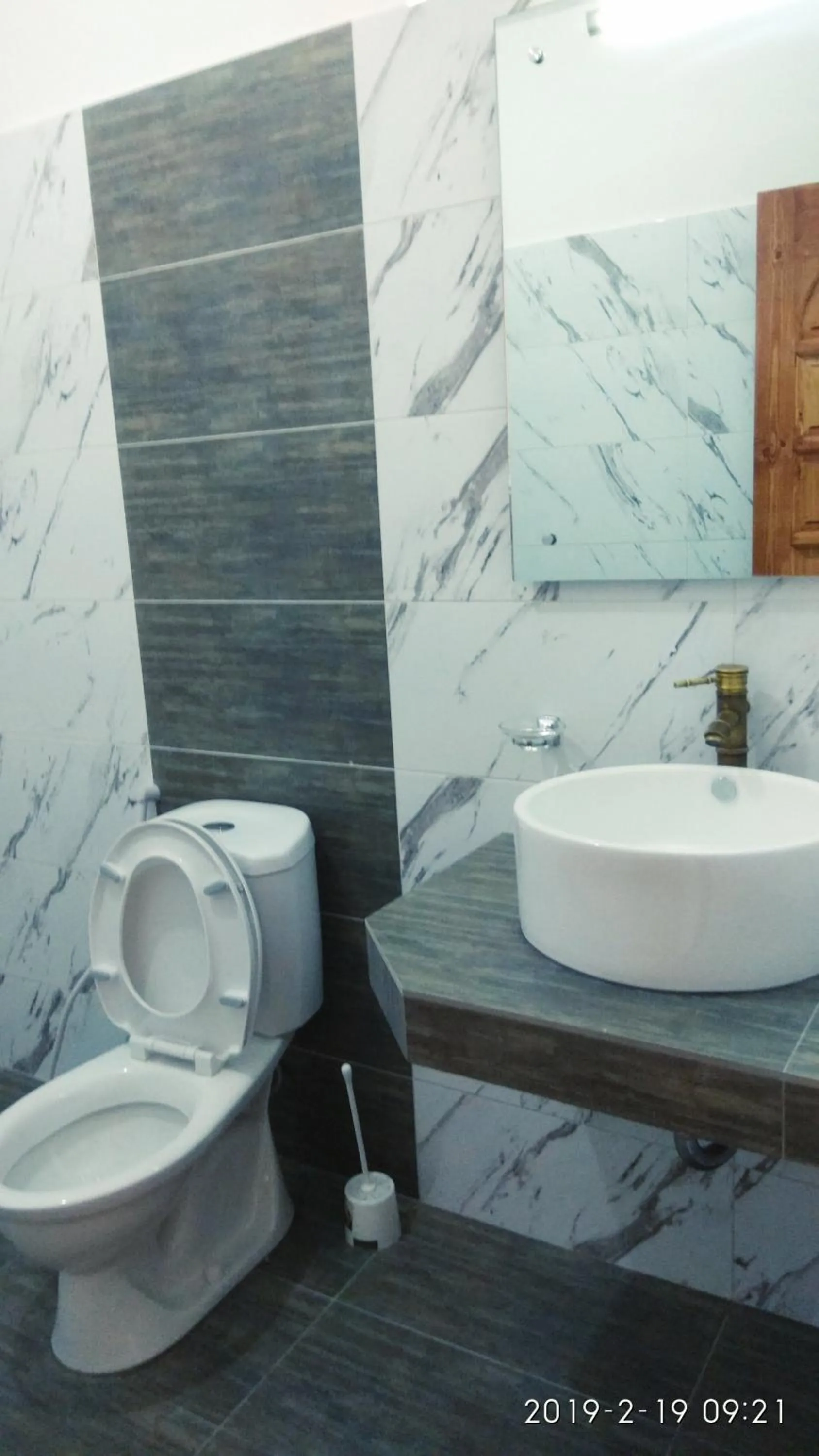 Toilet in Jalyn's Resort Sabang