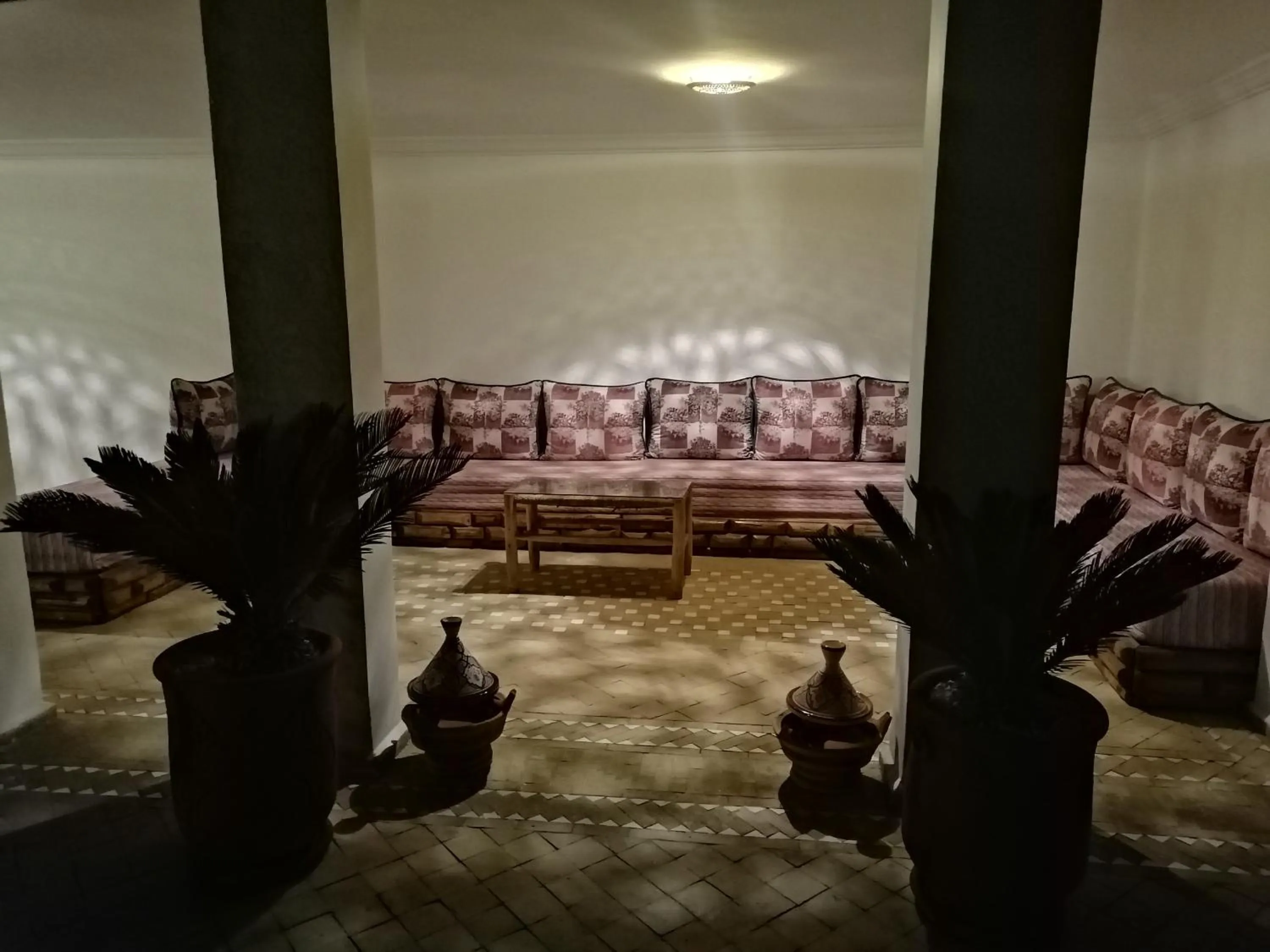 Communal lounge/ TV room in Riad El Arco ROOFTOP POOL & Spa