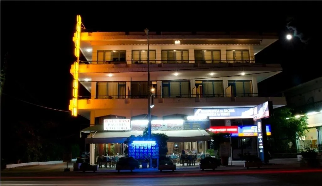 Property logo or sign in Hotel Oscar