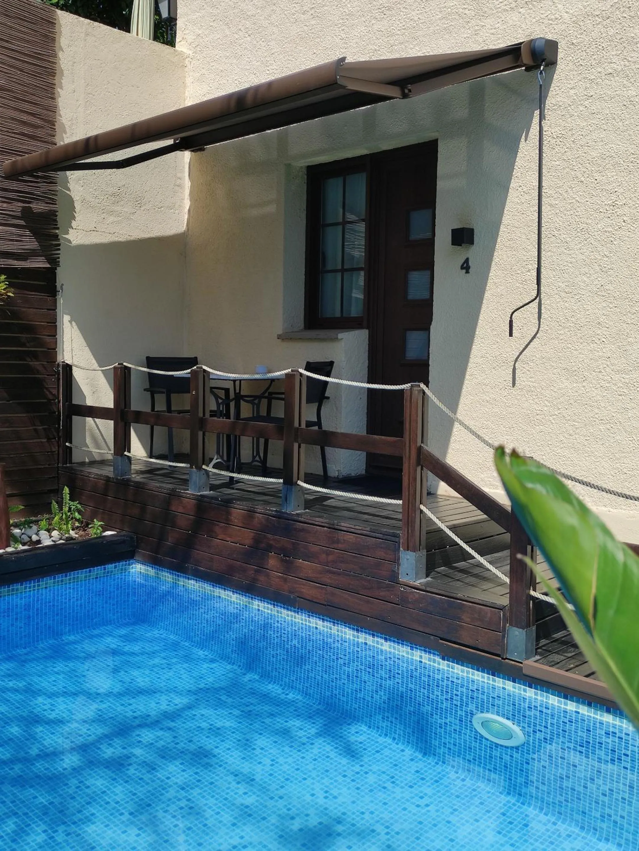 Patio in Cal Music B&B