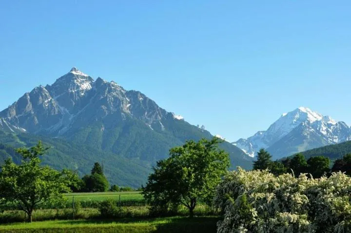 Day in Haus Angelika - bed & breakfast - Innsbruck/Igls