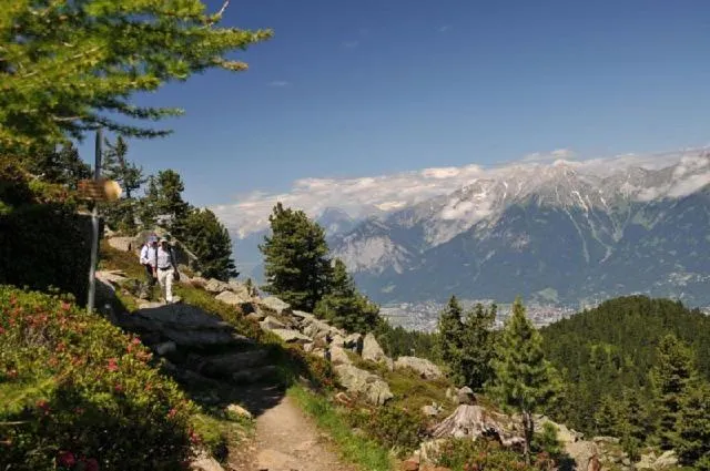 Day in Haus Angelika - bed & breakfast - Innsbruck/Igls