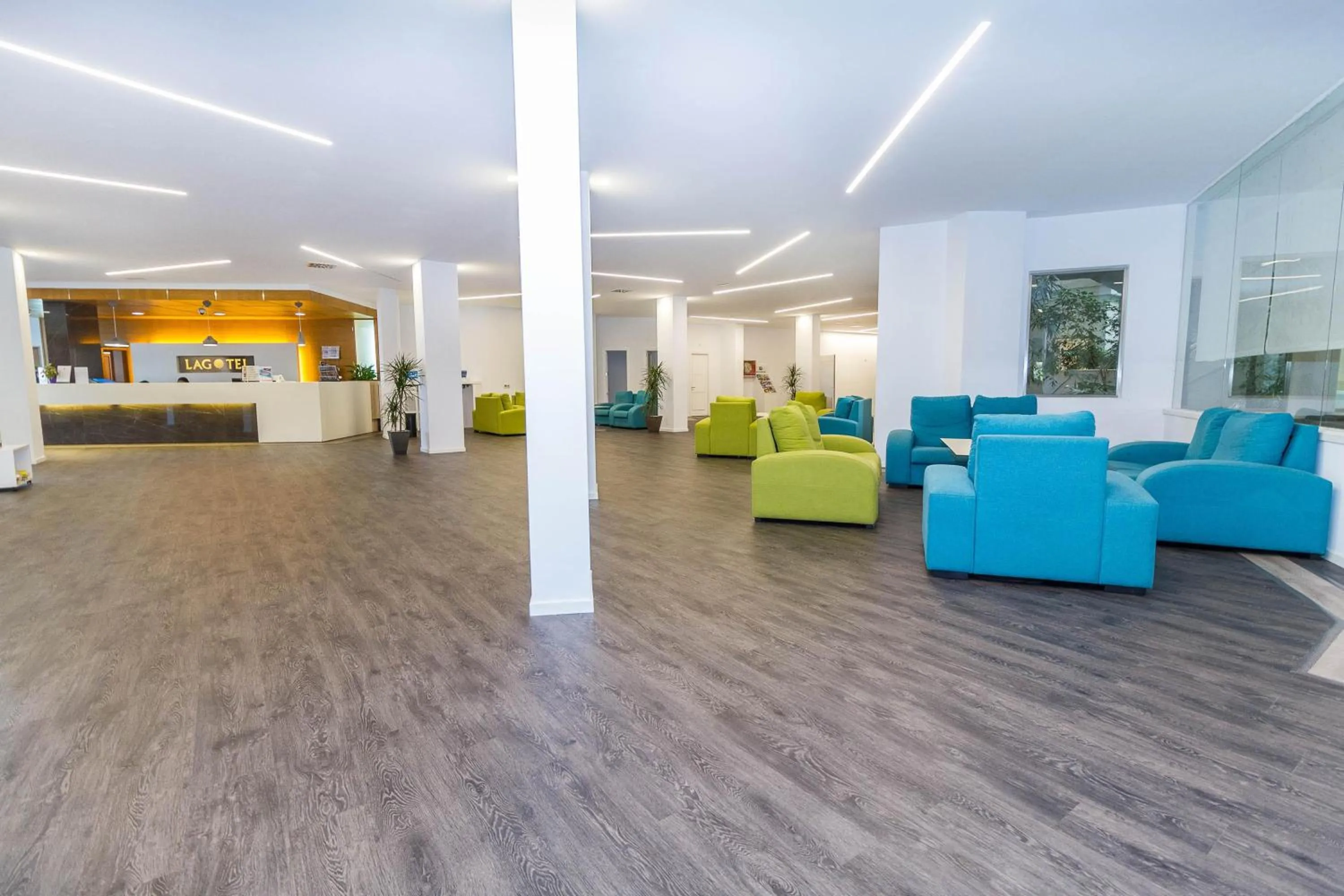 Lobby or reception in Eix Lagotel Holiday Resort