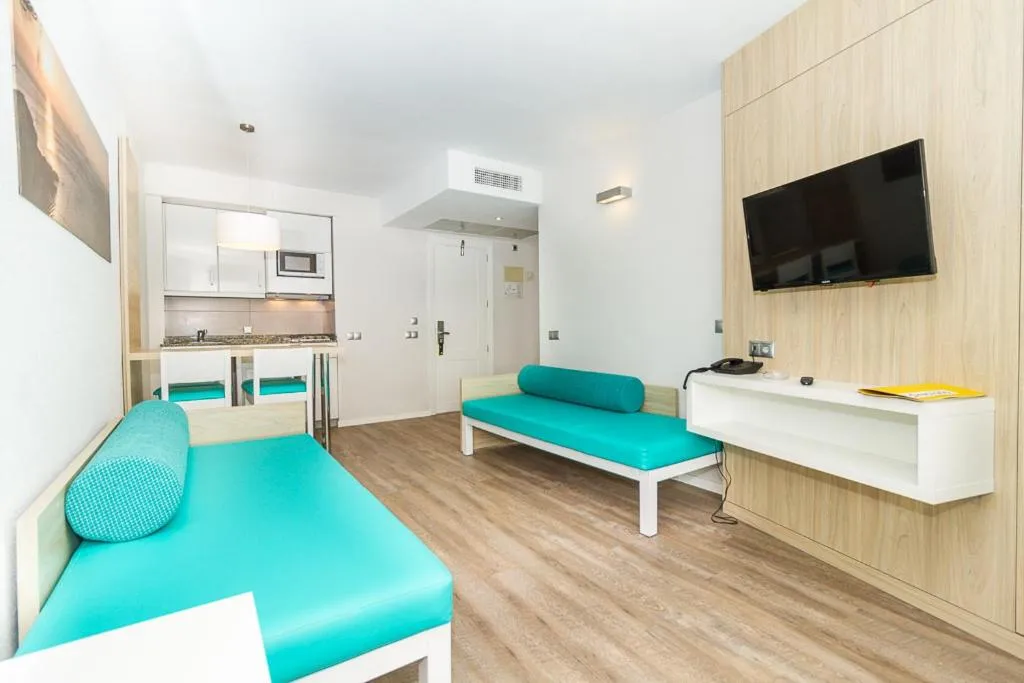 Eix Lagotel Holiday Resort