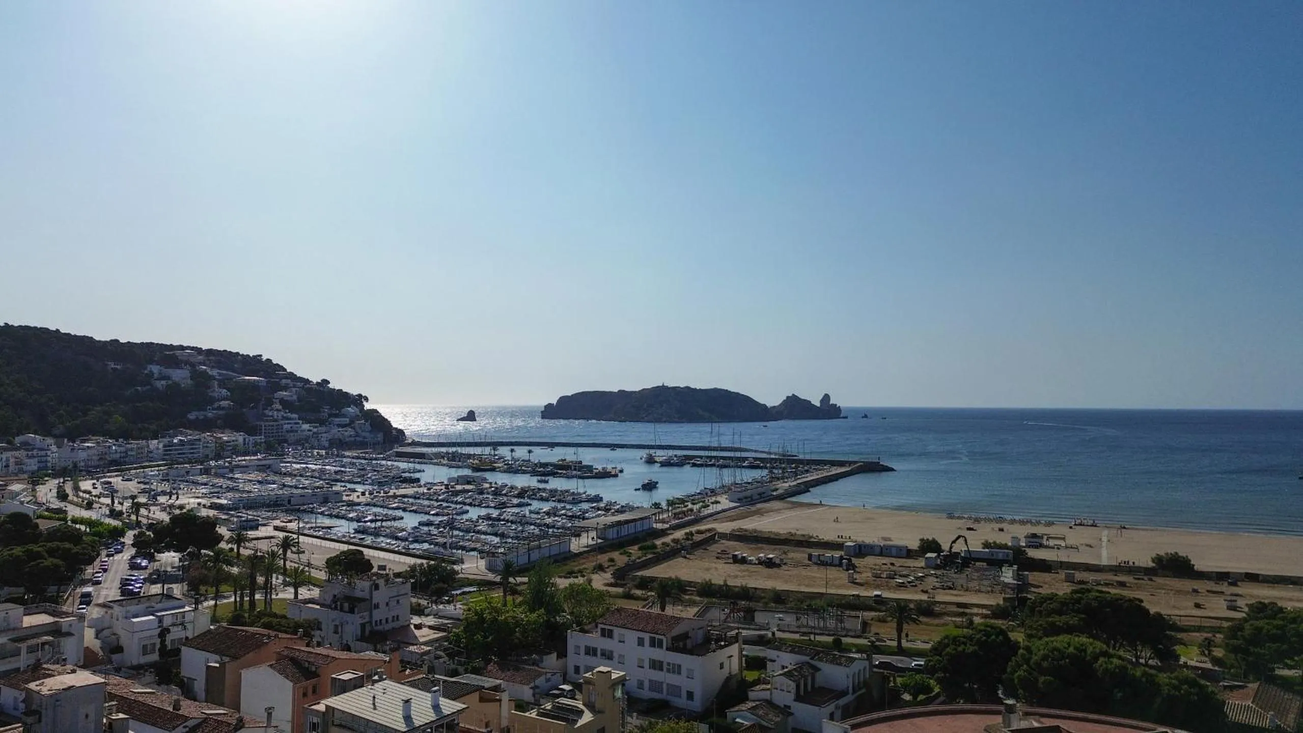 Beach in Hotel Bell Aire