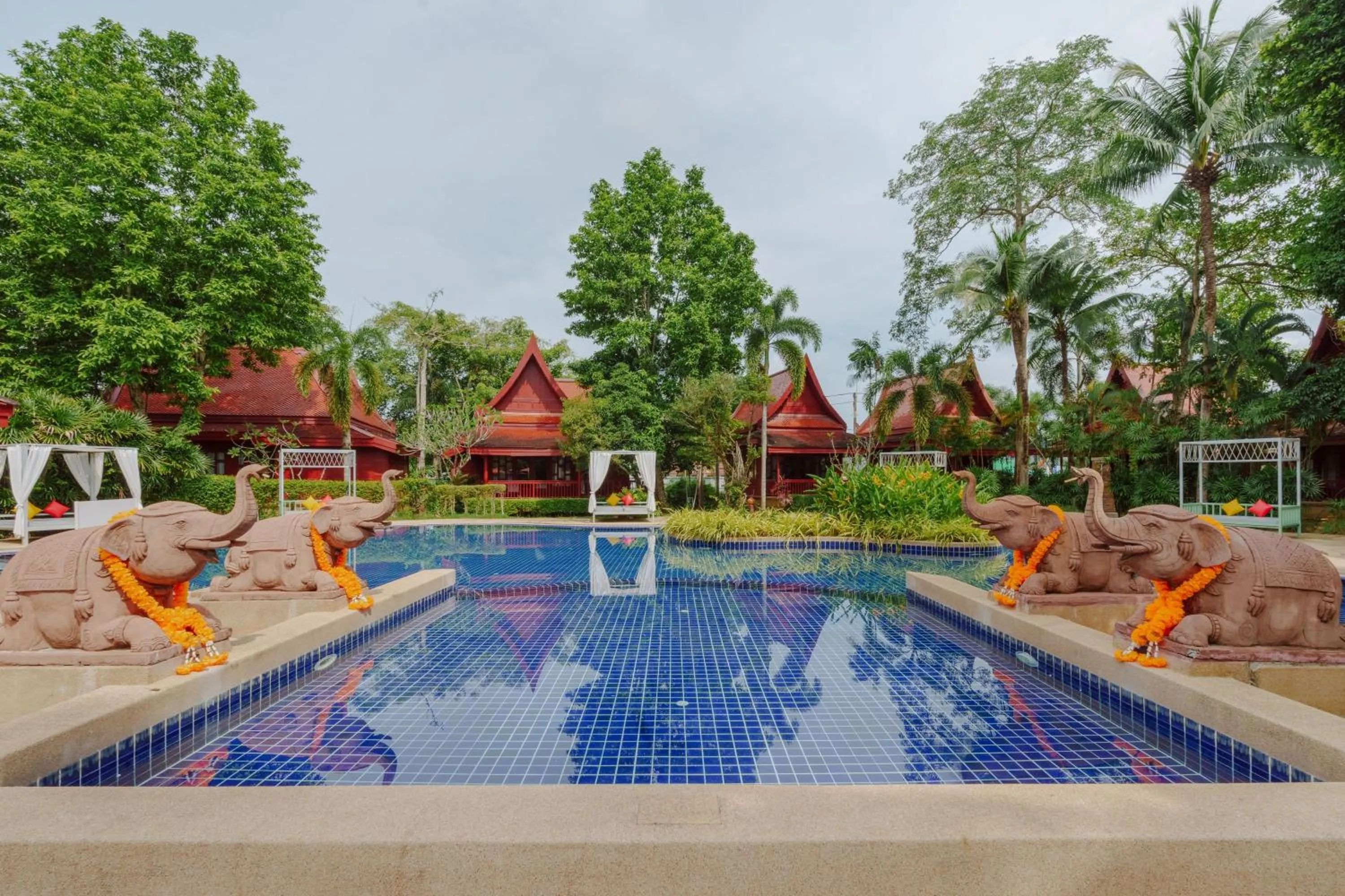 Swimming pool in Ma Doo Bua Stay - SHA Extra Plus