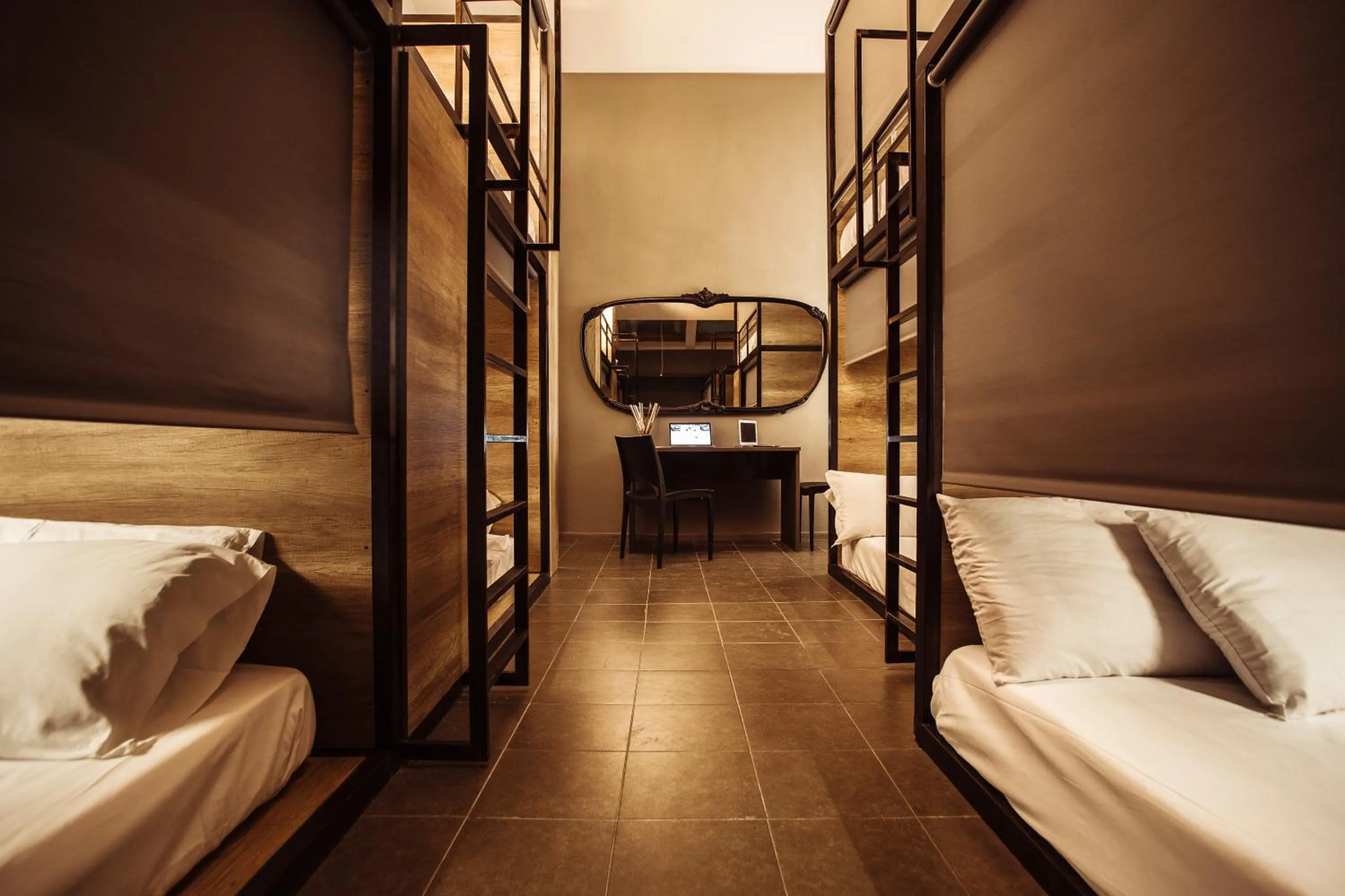 Single Bed in Mixed Dormitory Room in Eco Hostel