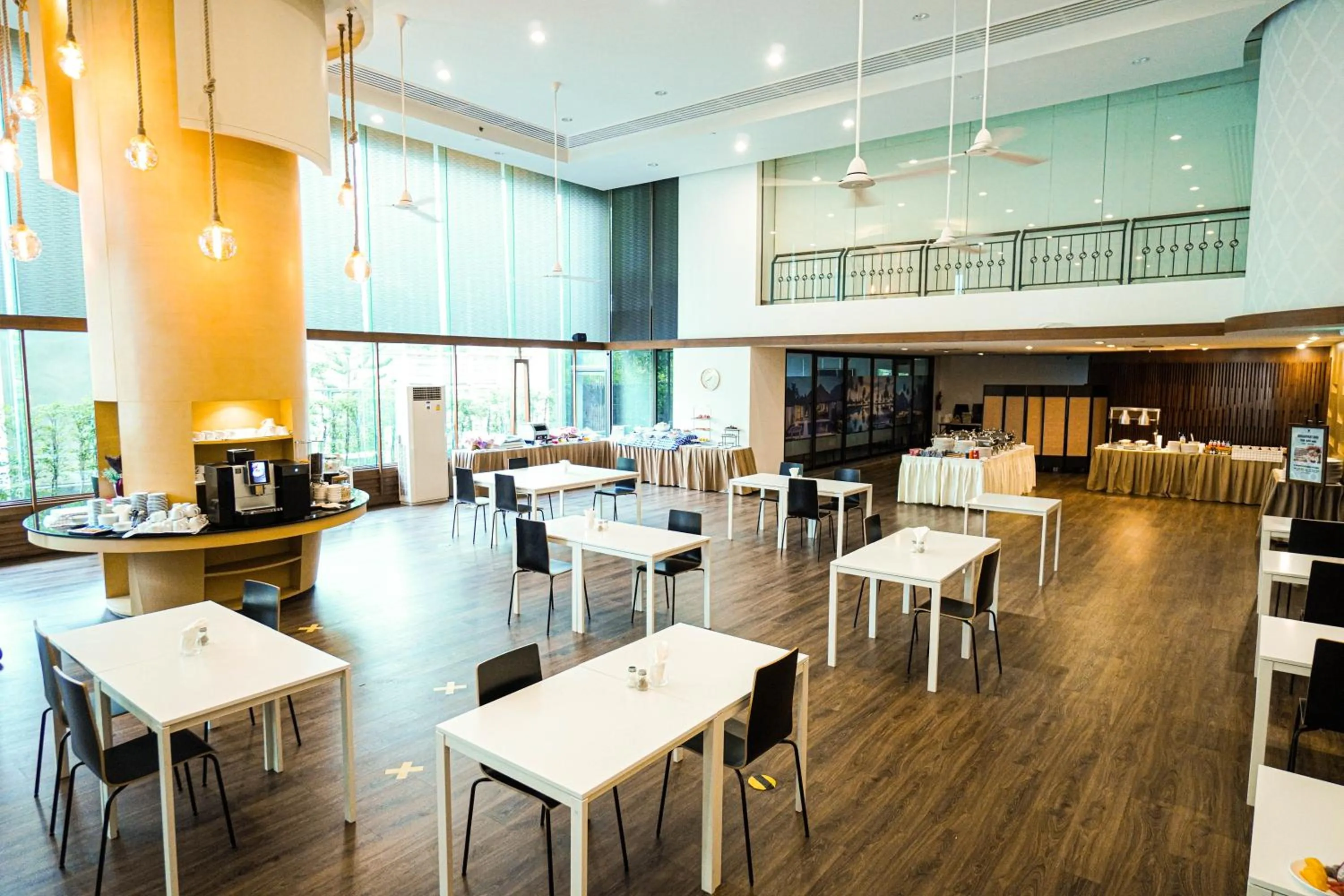 Restaurant/places to eat in Somerset Park Suanplu Bangkok